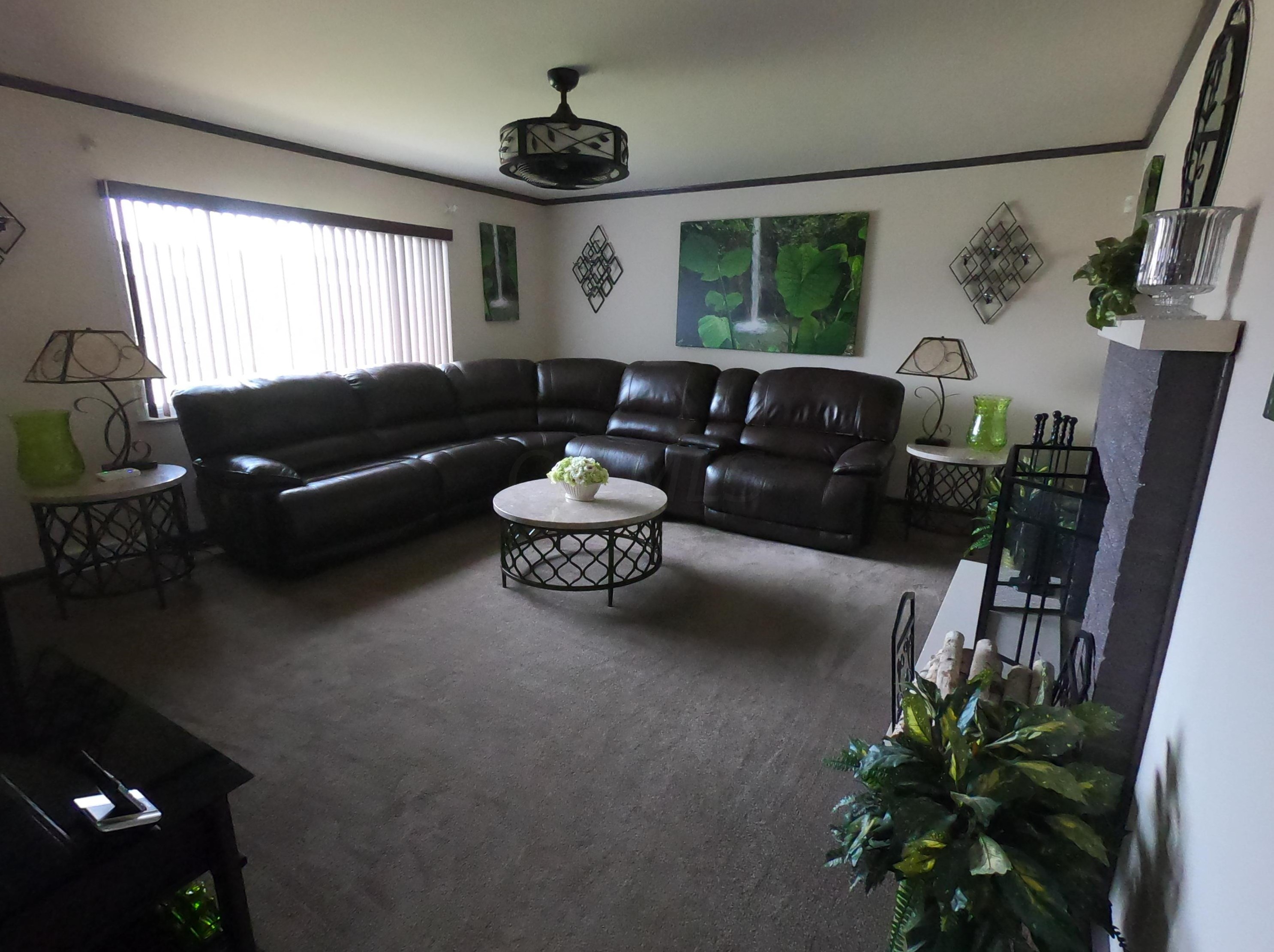 5460 Sandalwood Blvd, Columbus OH 43229-4475 exterior