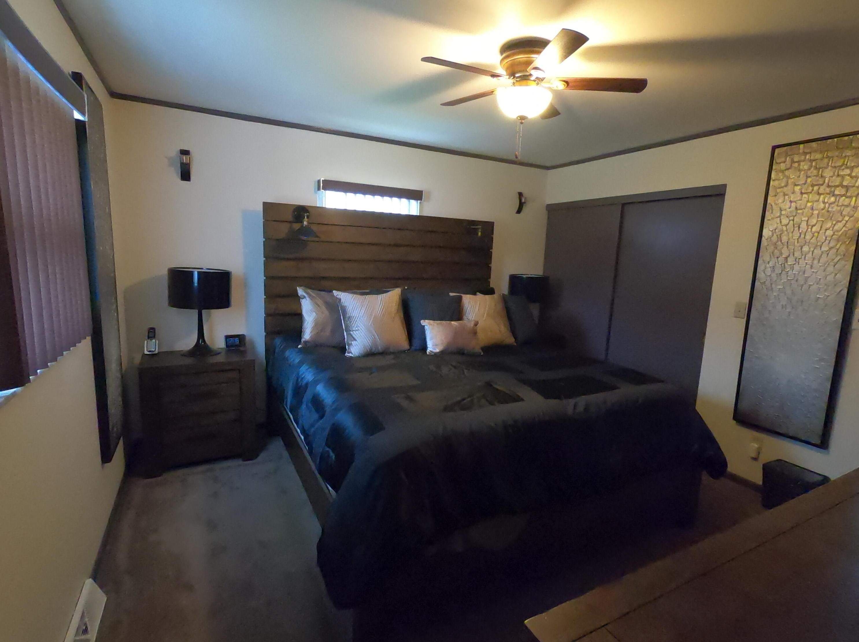 5460 Sandalwood Blvd, Columbus OH 43229-4475 exterior