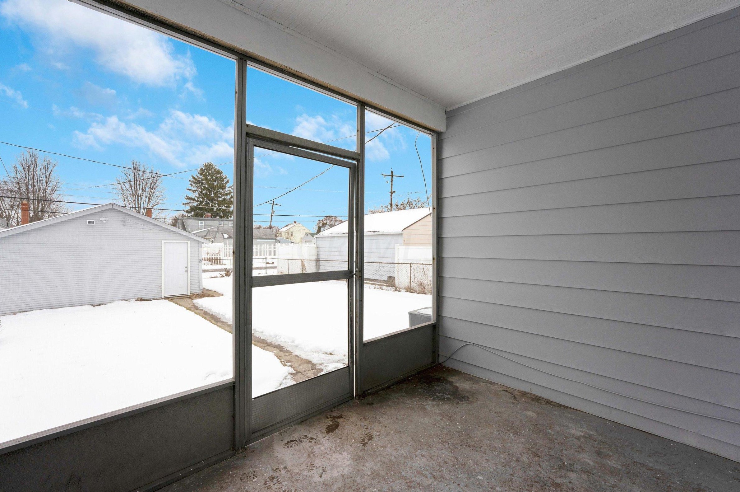 1118 Berkeley Rd, Columbus OH 43206-1722 exterior