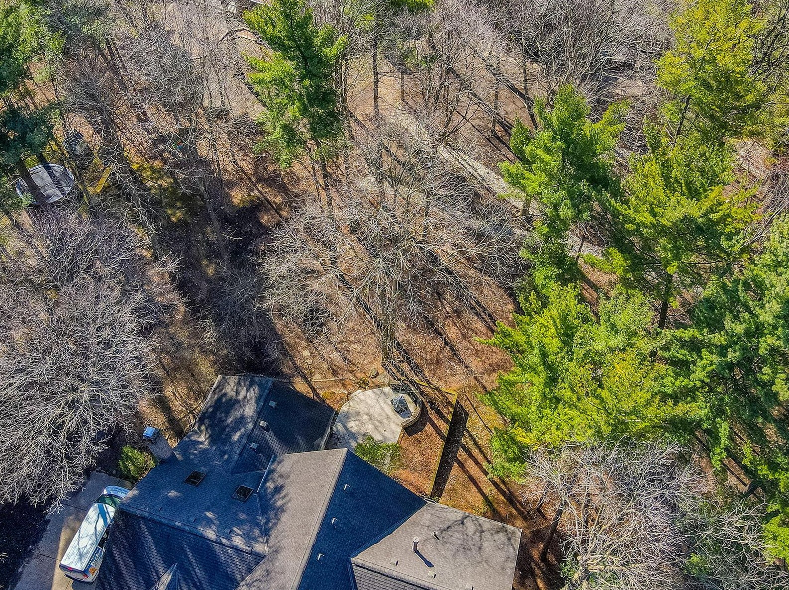 395 Meditation Ln, Columbus OH 43235-1456 exterior