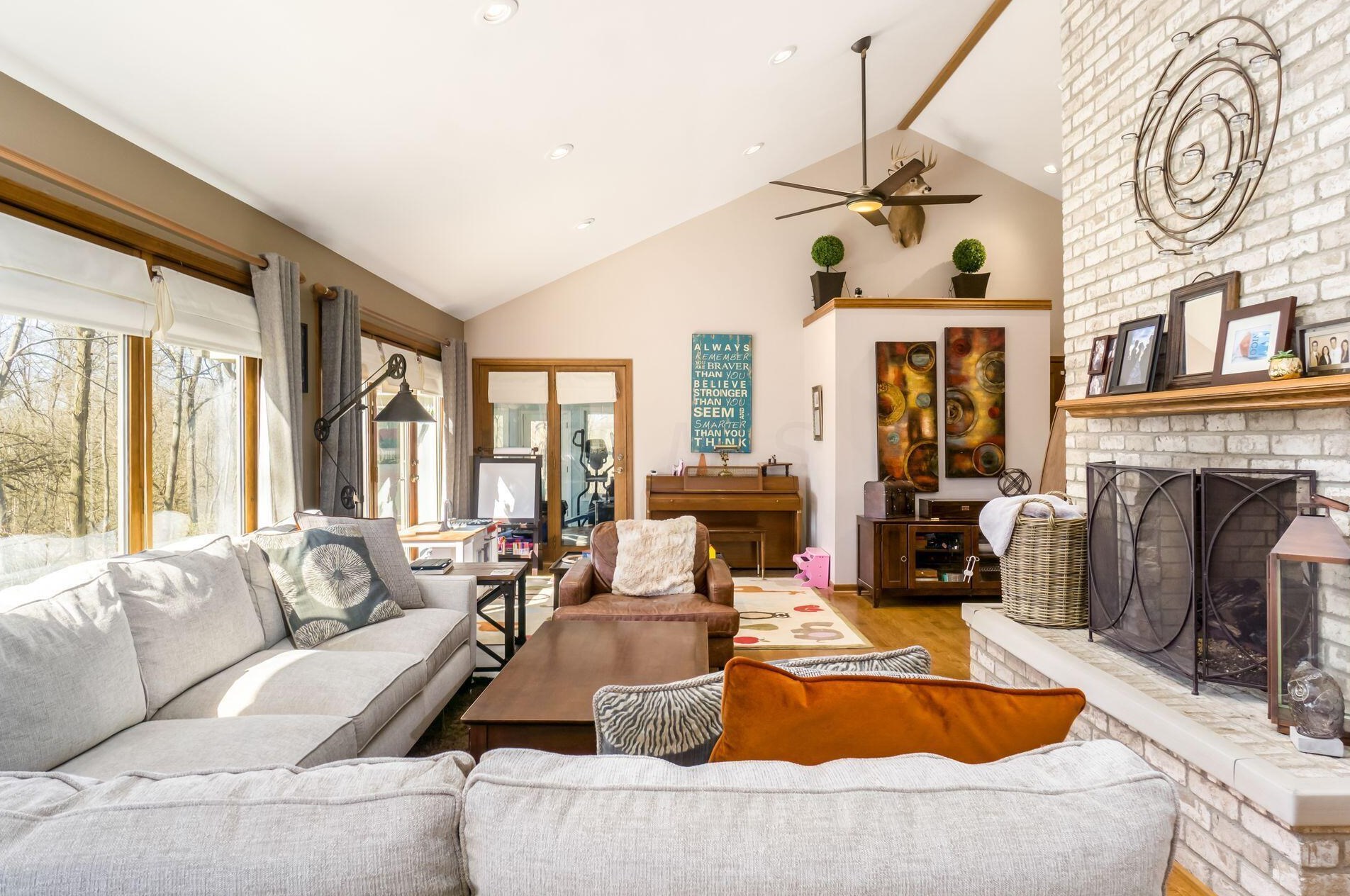 6543 Stemen Rd, Pickerington OH  43147-9497 exterior