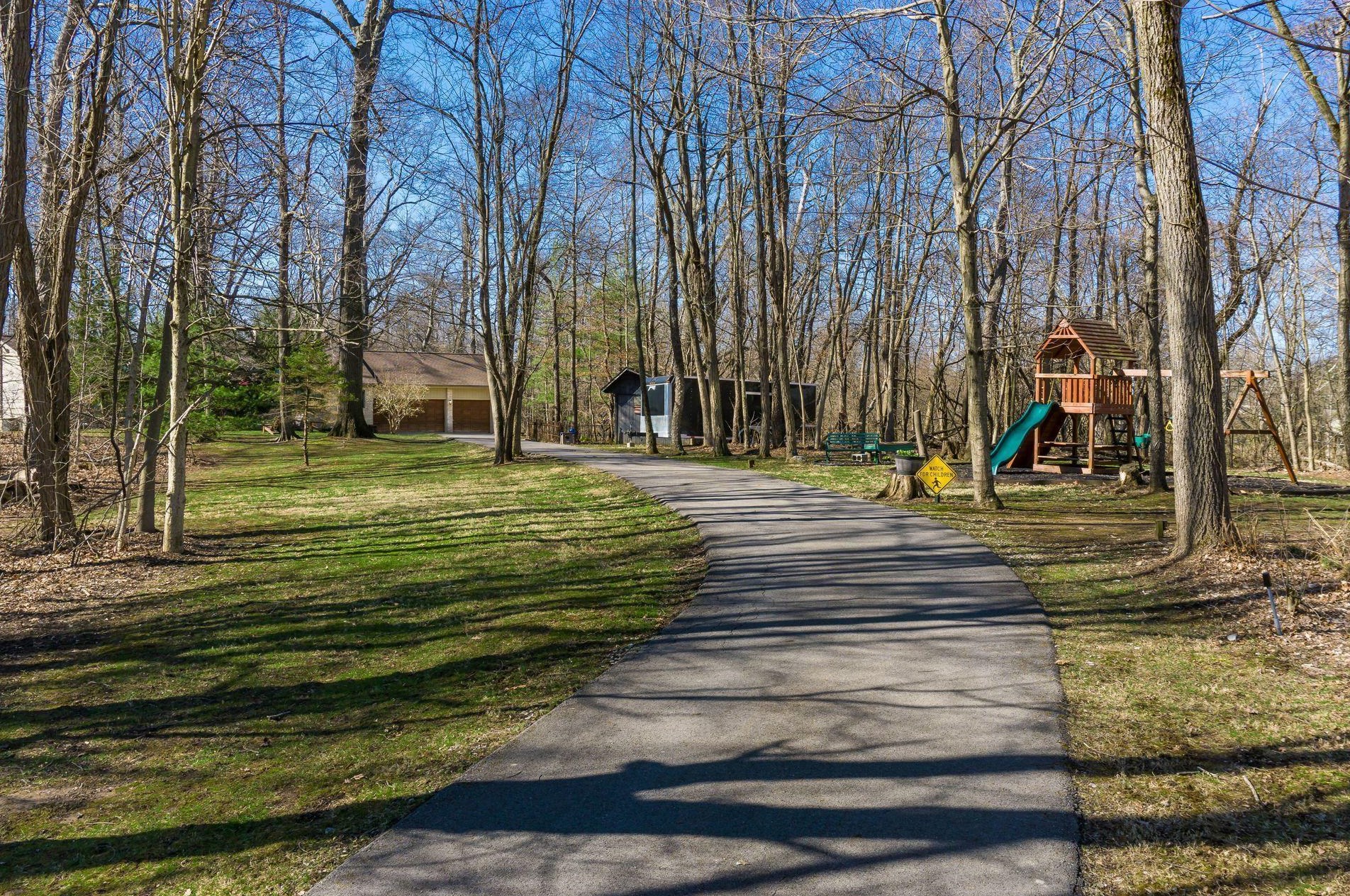 6543 Stemen Rd, Pickerington OH  43147-9497 exterior