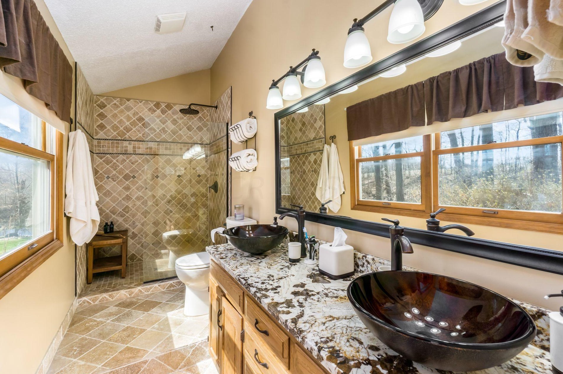 6543 Stemen Rd, Pickerington OH  43147-9497 exterior