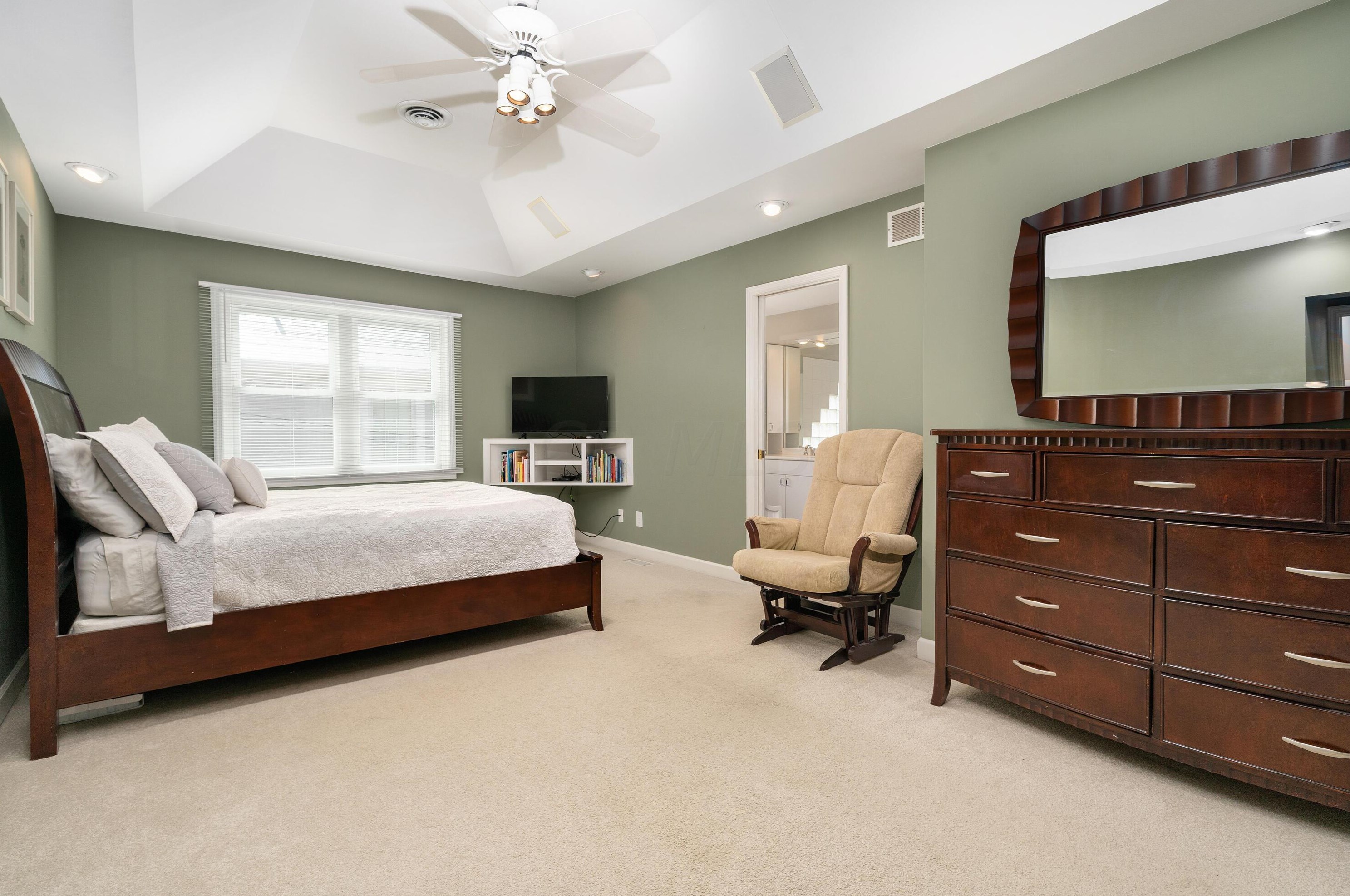 167 Roosevelt Ave, Columbus OH 43209-1558 exterior