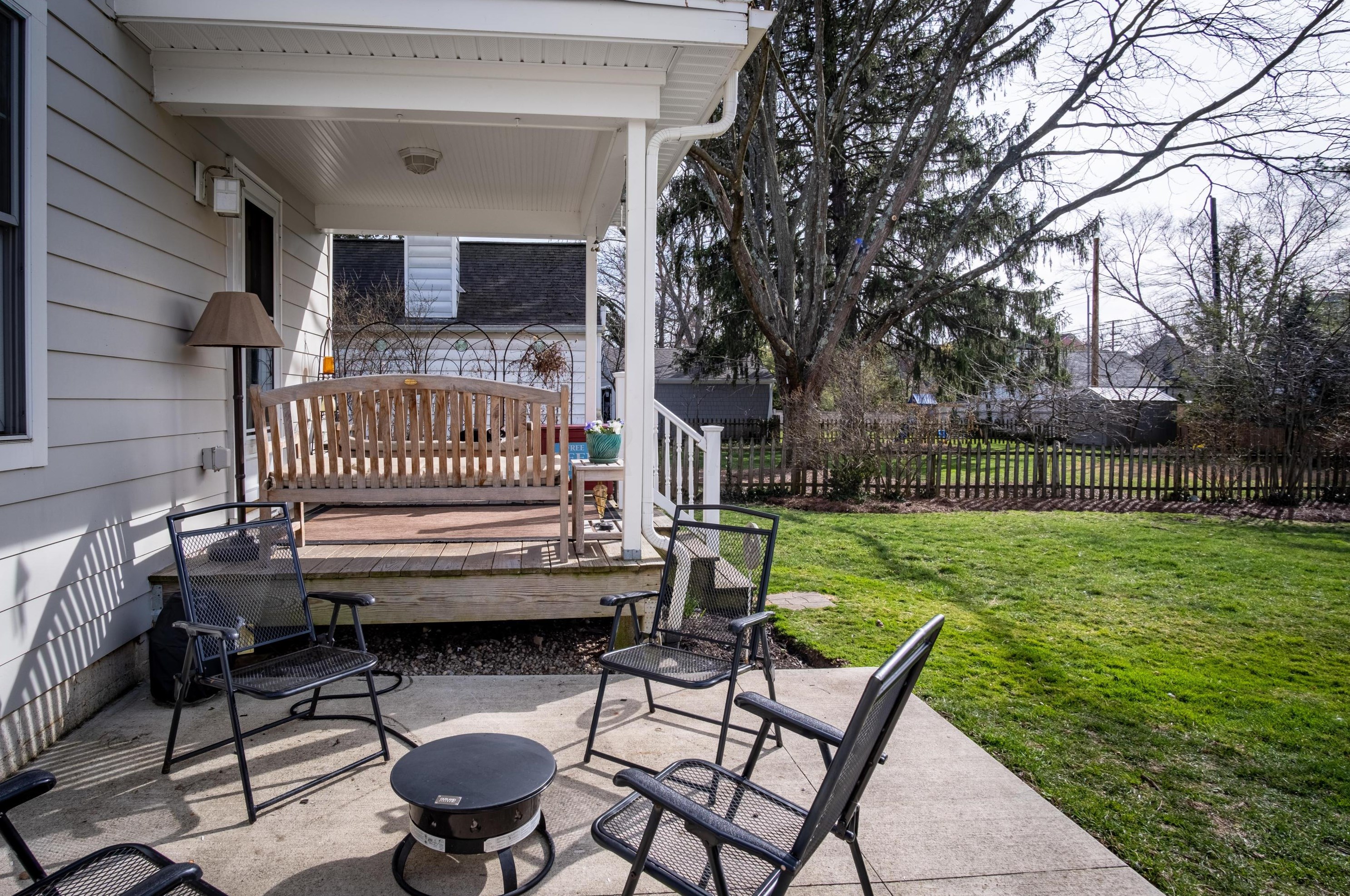 2579 Berwyn Rd, Columbus OH 43221-3205 exterior