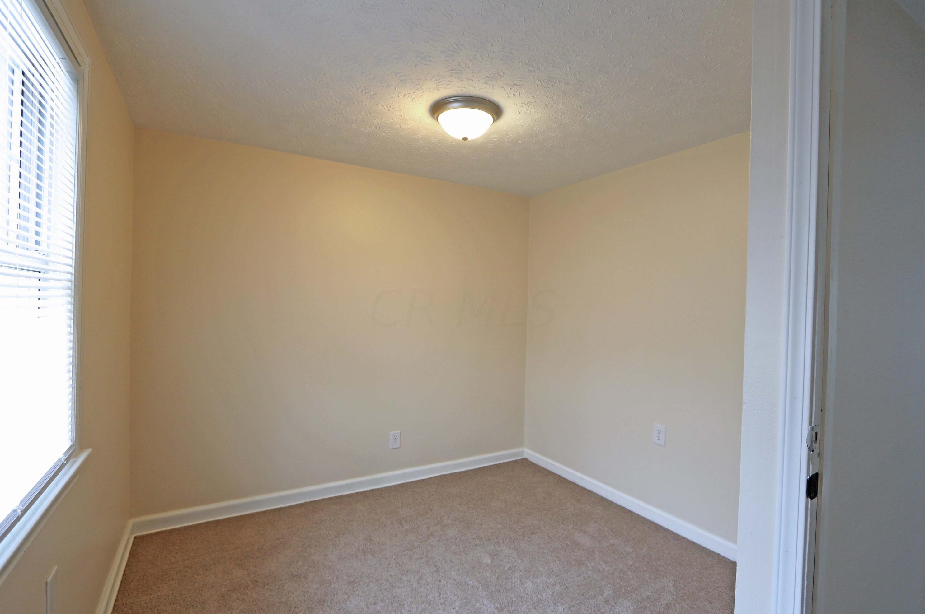 1181 Kelton Ave, Columbus OH 43205-2423 exterior