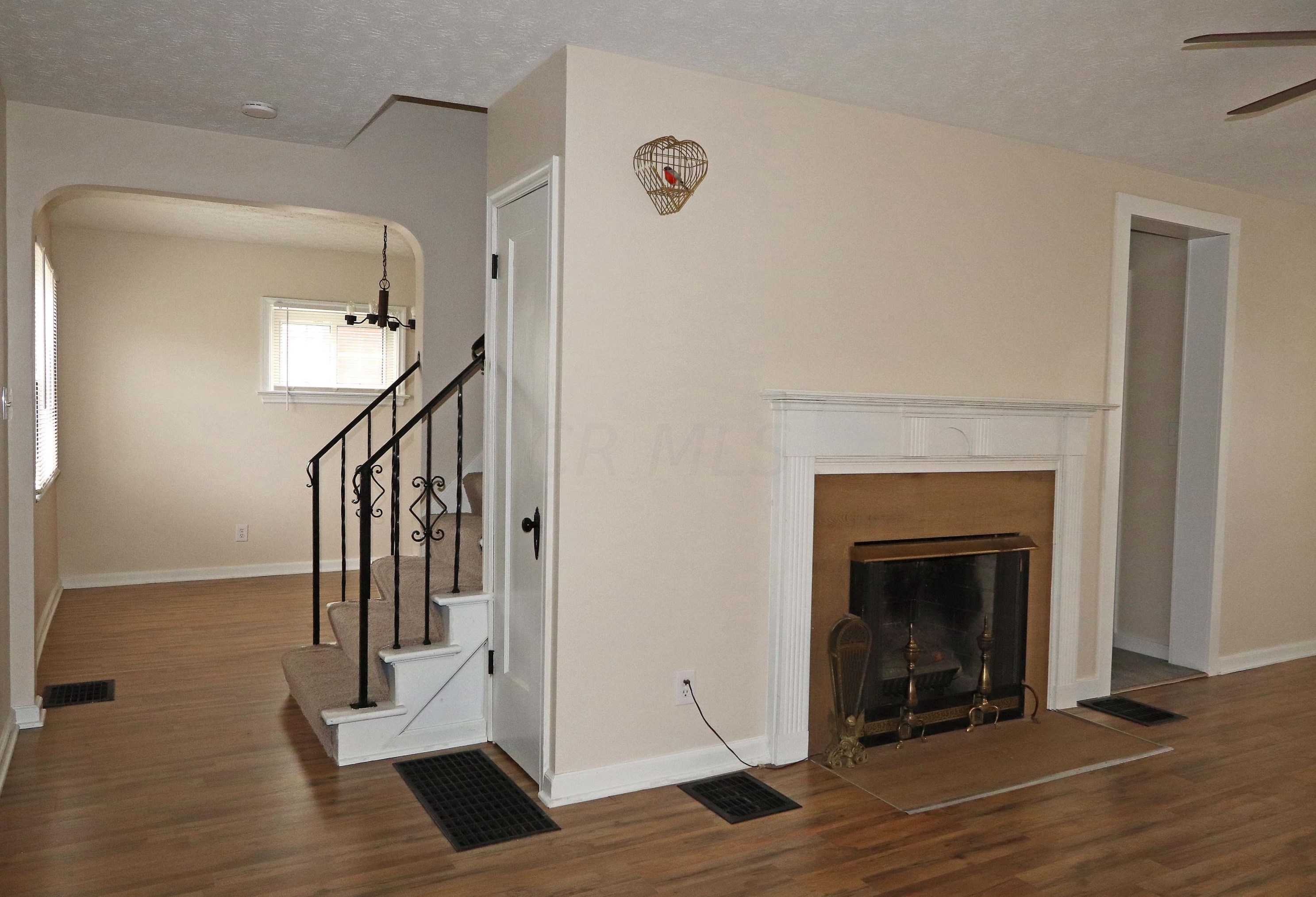 1181 Kelton Ave, Columbus OH 43205-2423 exterior