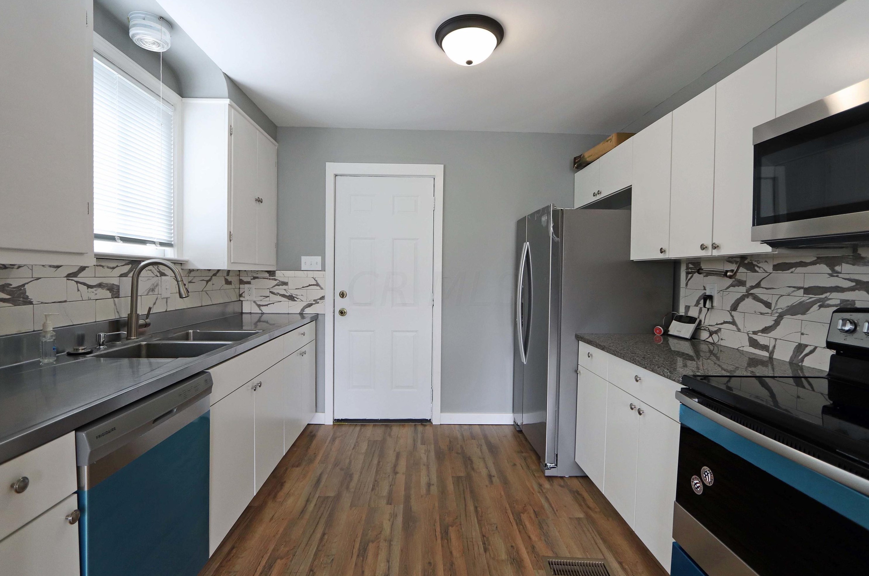 1181 Kelton Ave, Columbus OH 43205-2423 exterior