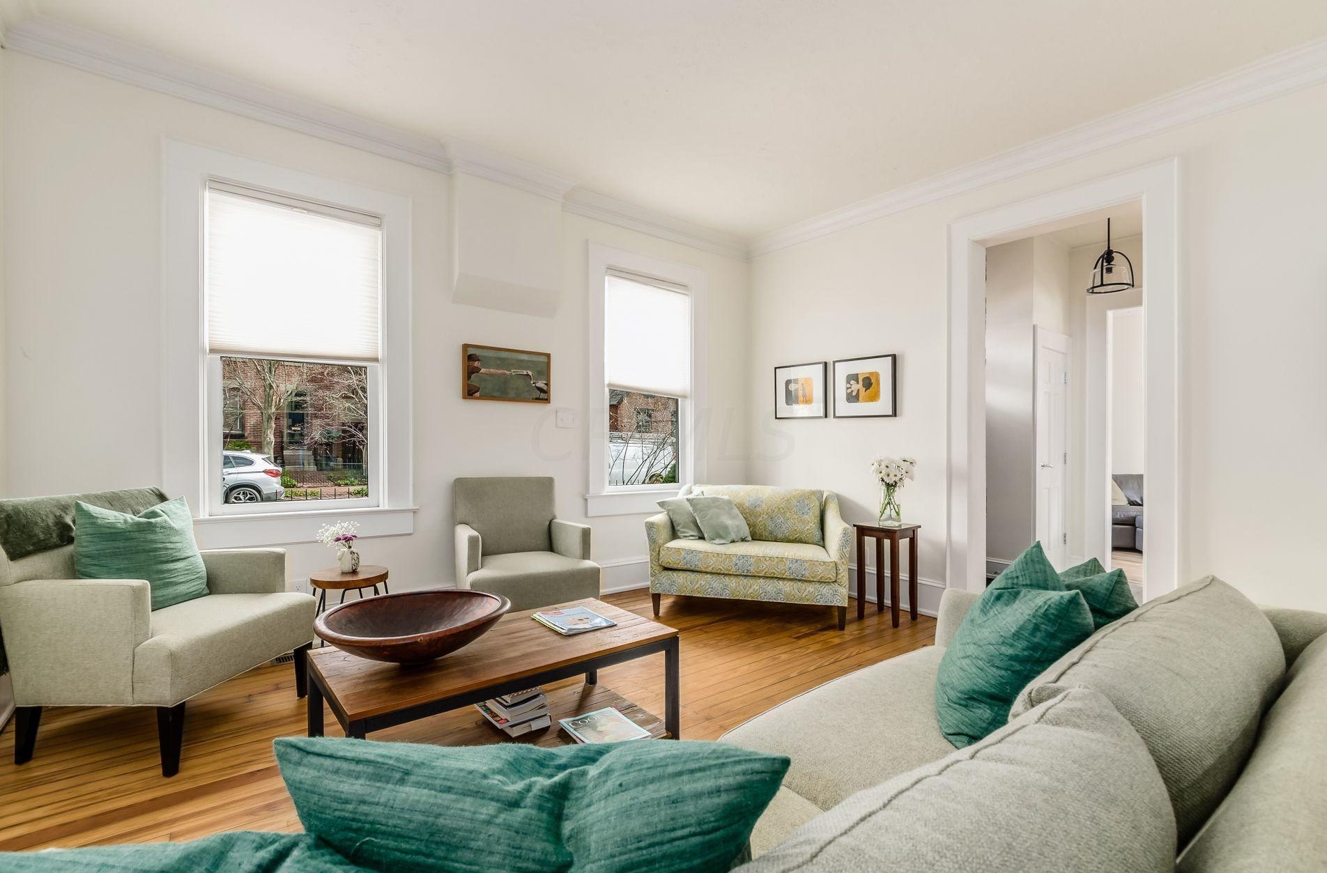 661 Grant Ave, Columbus OH 43215-2146 exterior