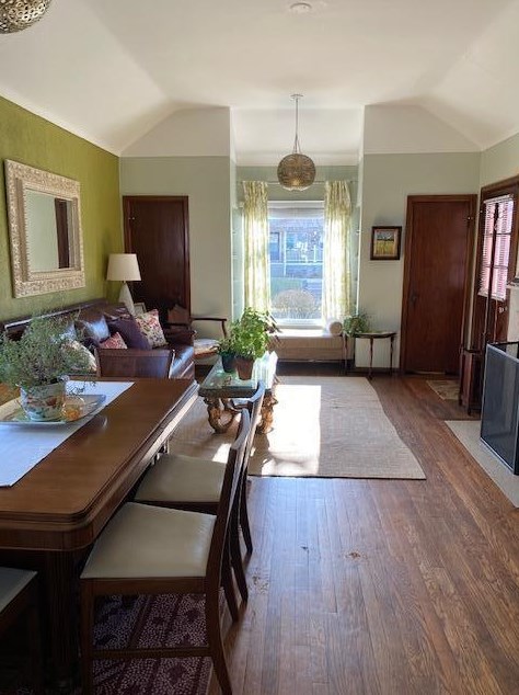 1052 2 Ave, Columbus OH 43201-3761 exterior