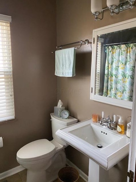 1052 2 Ave, Columbus OH 43201-3761 exterior