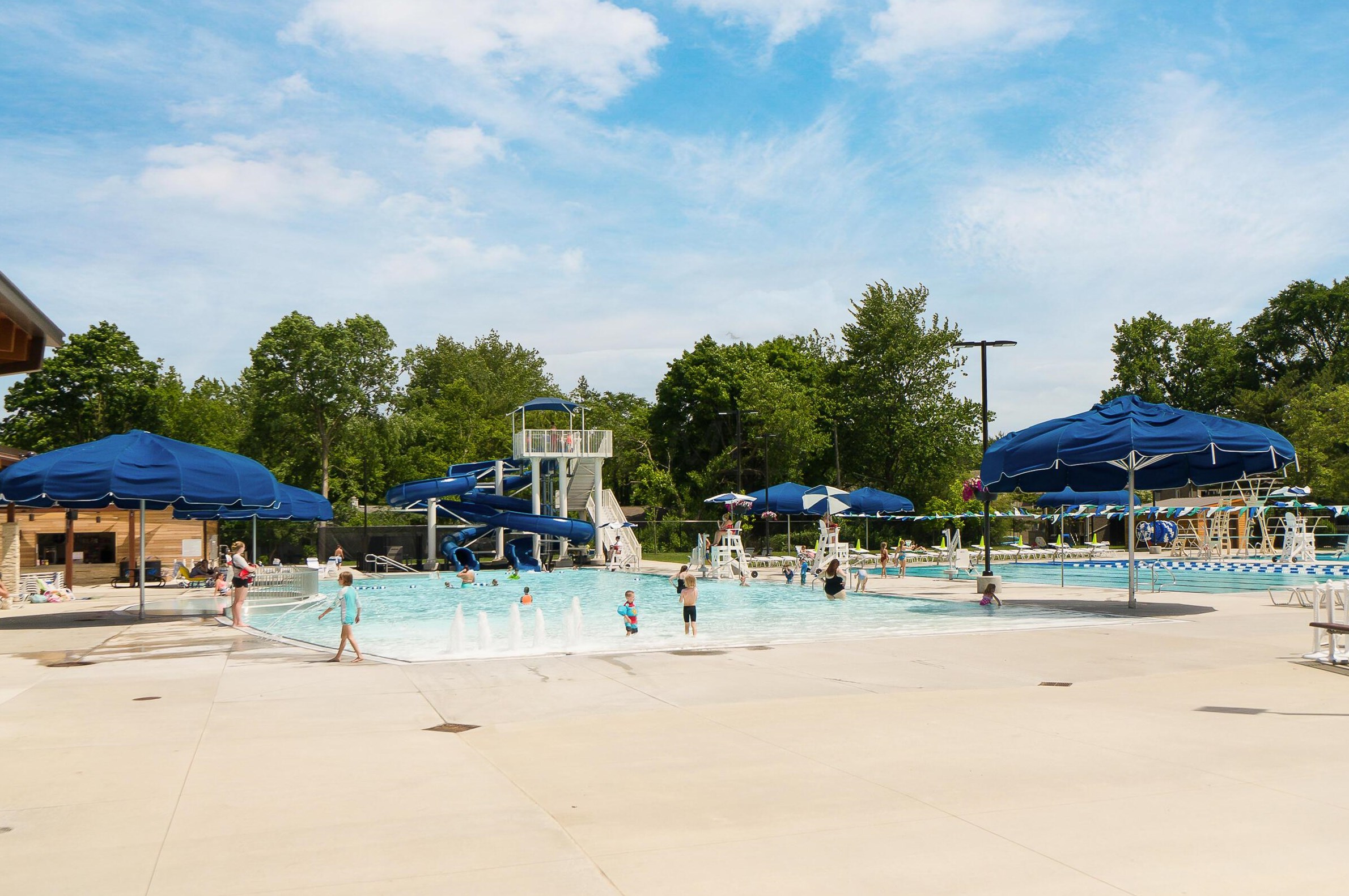 1052 2 Ave, Columbus OH 43201-3761 exterior