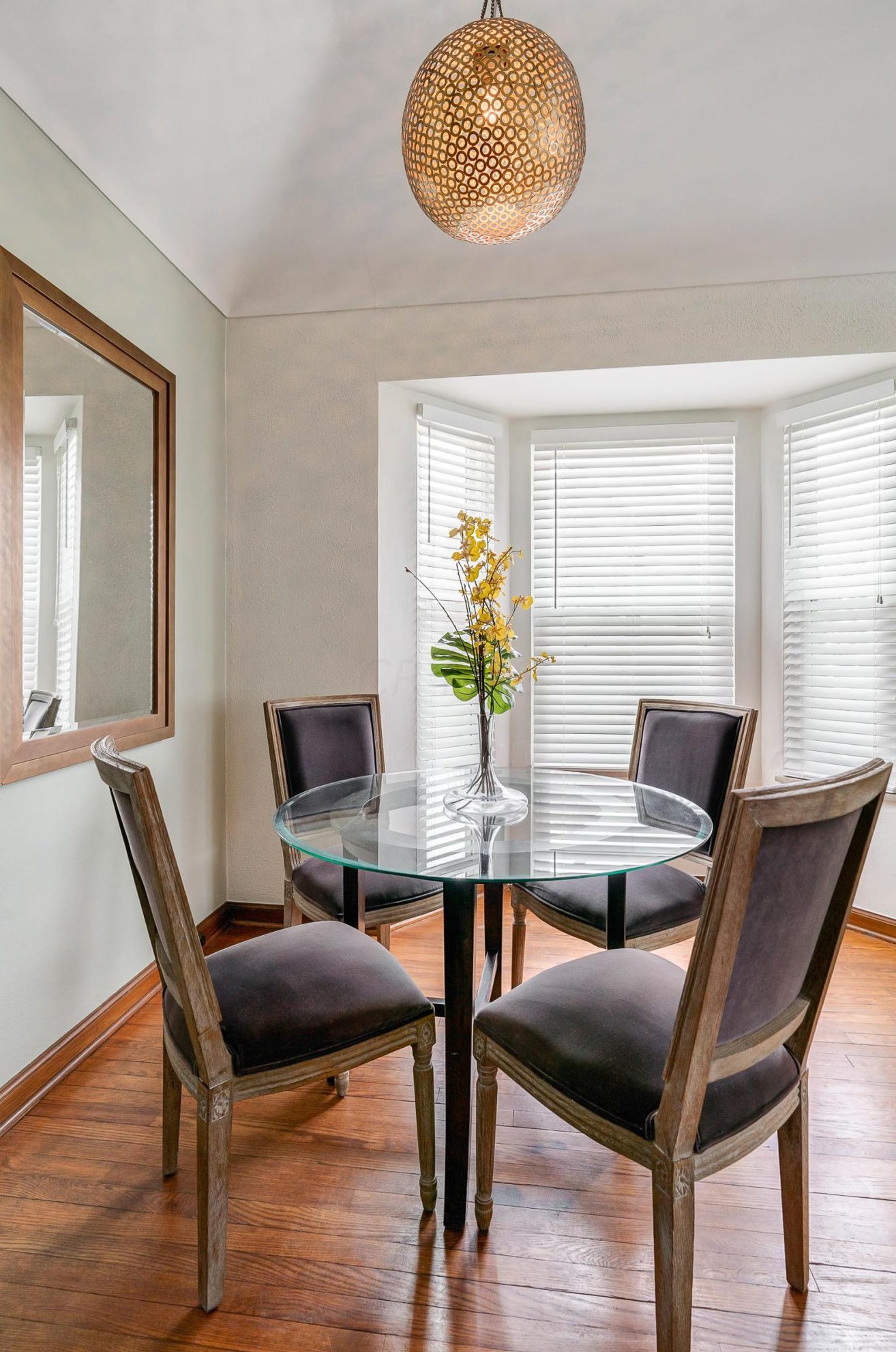 1052 2 Ave, Columbus OH 43201-3761 exterior