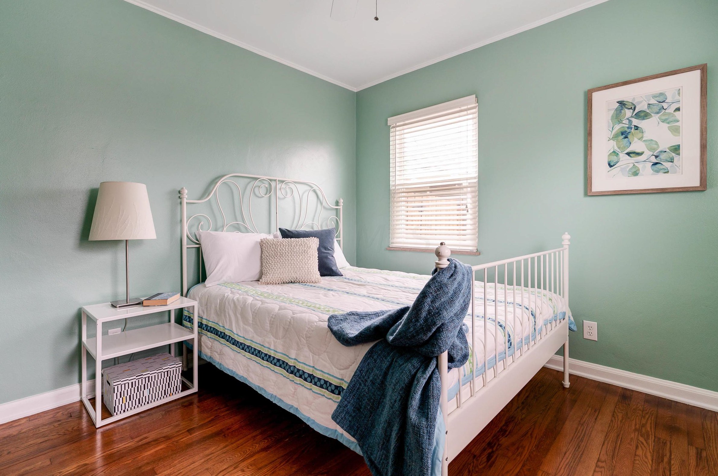 1052 2 Ave, Columbus OH 43201-3761 exterior