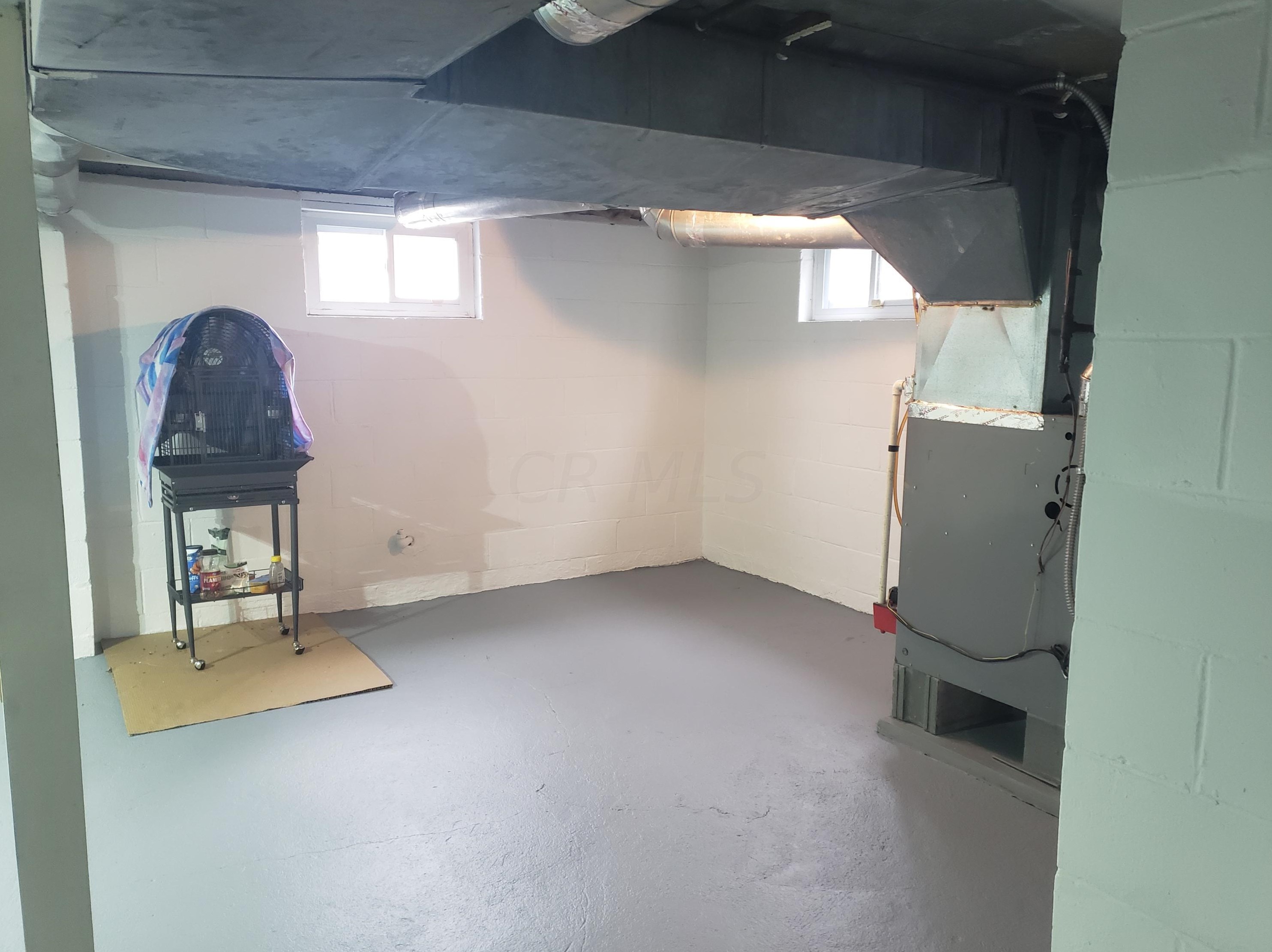 2669 Clime Rd, Columbus OH 43223-3624 exterior