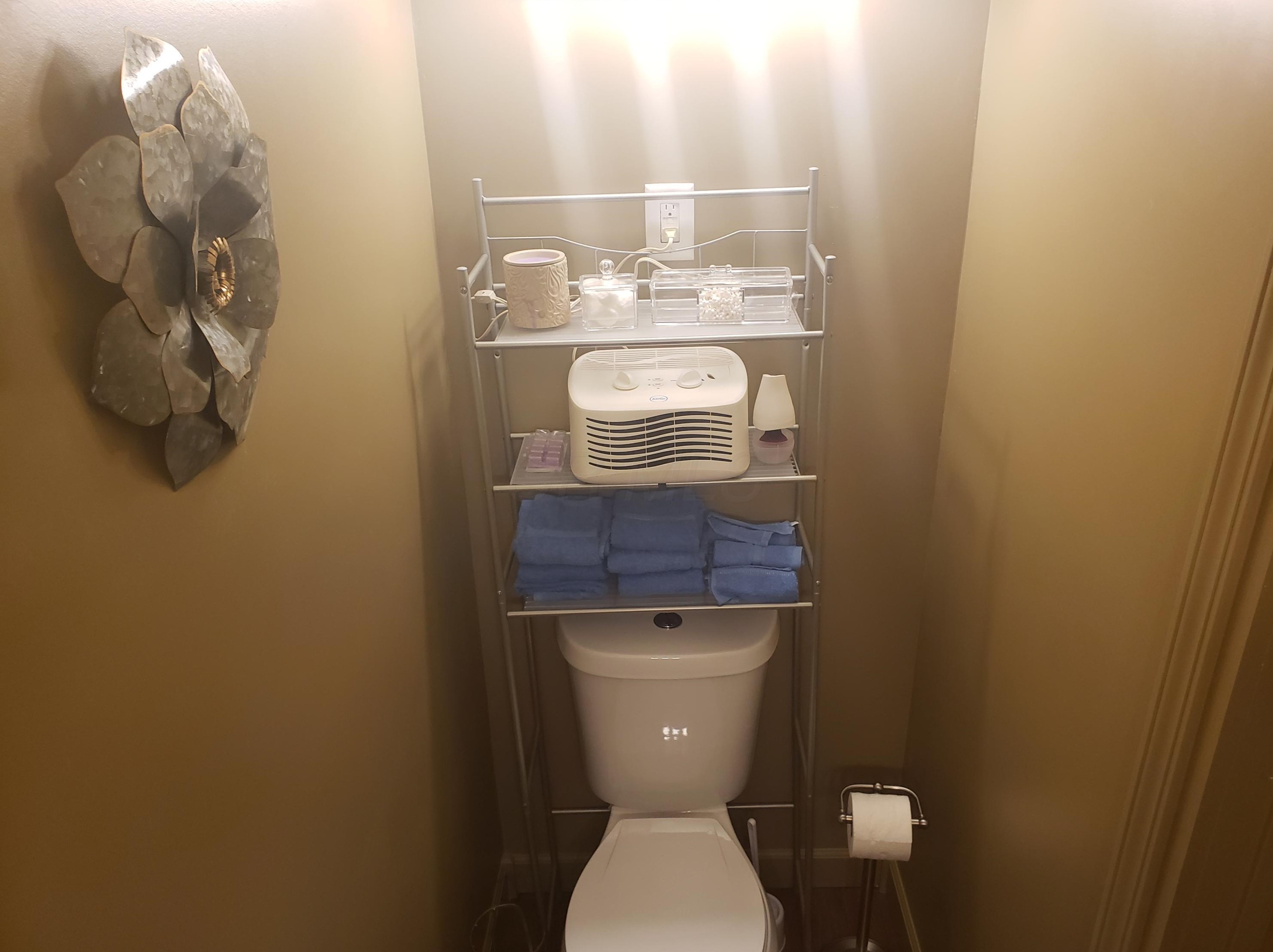 2669 Clime Rd, Columbus OH 43223-3624 exterior