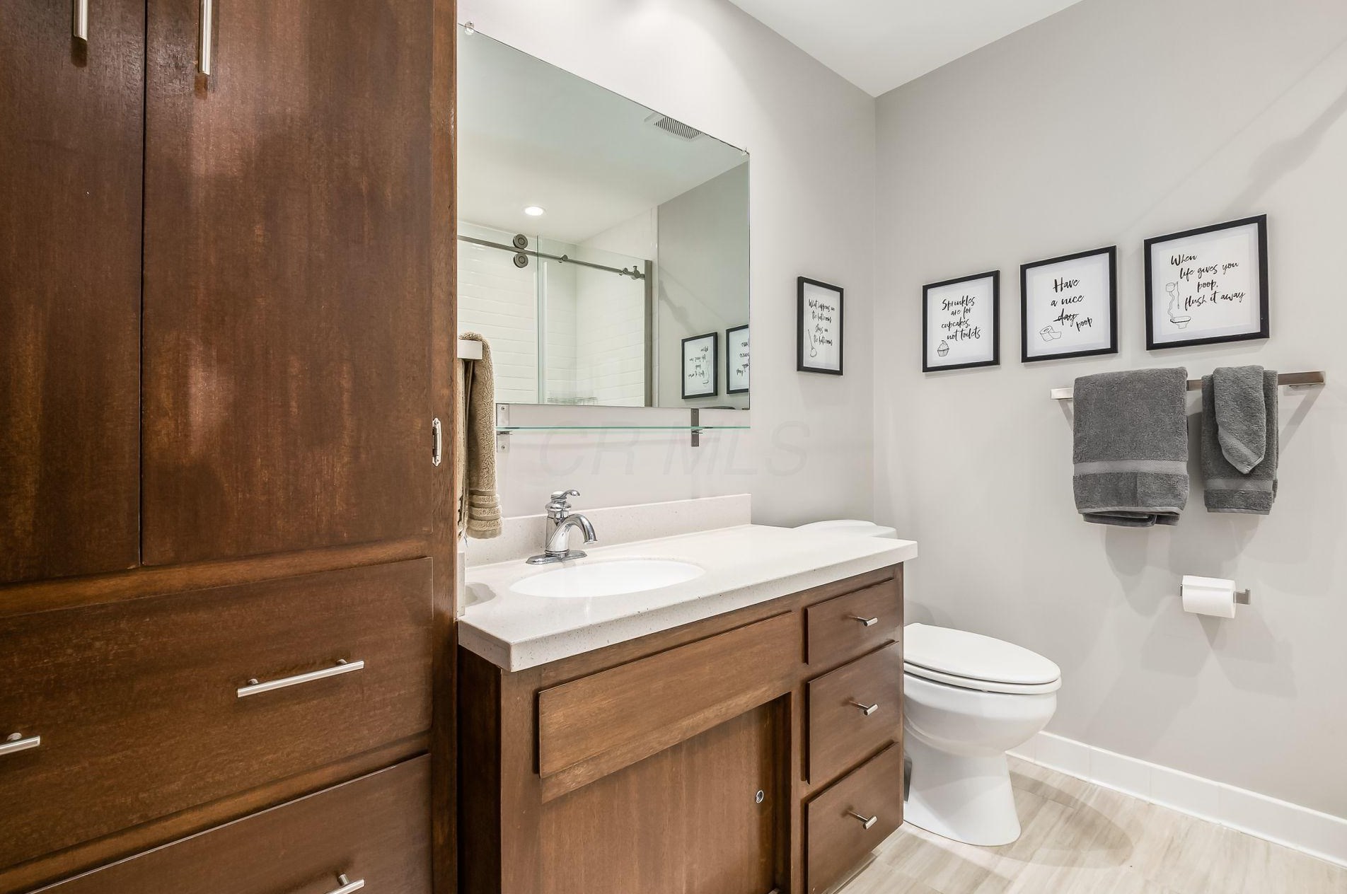 1106 Oberlin Dr, Columbus OH 43221-1630 exterior