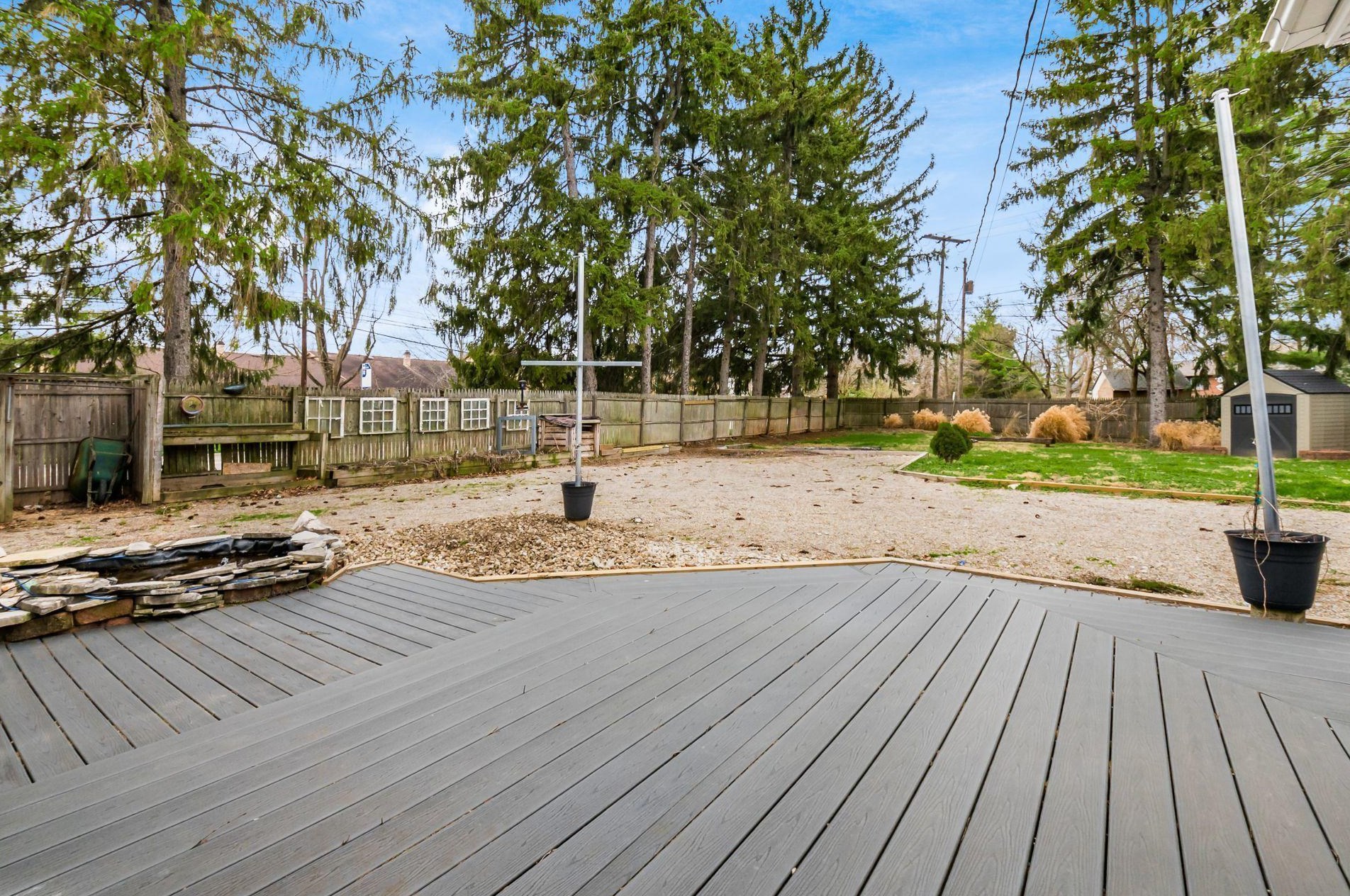 1106 Oberlin Dr, Columbus OH 43221-1630 exterior