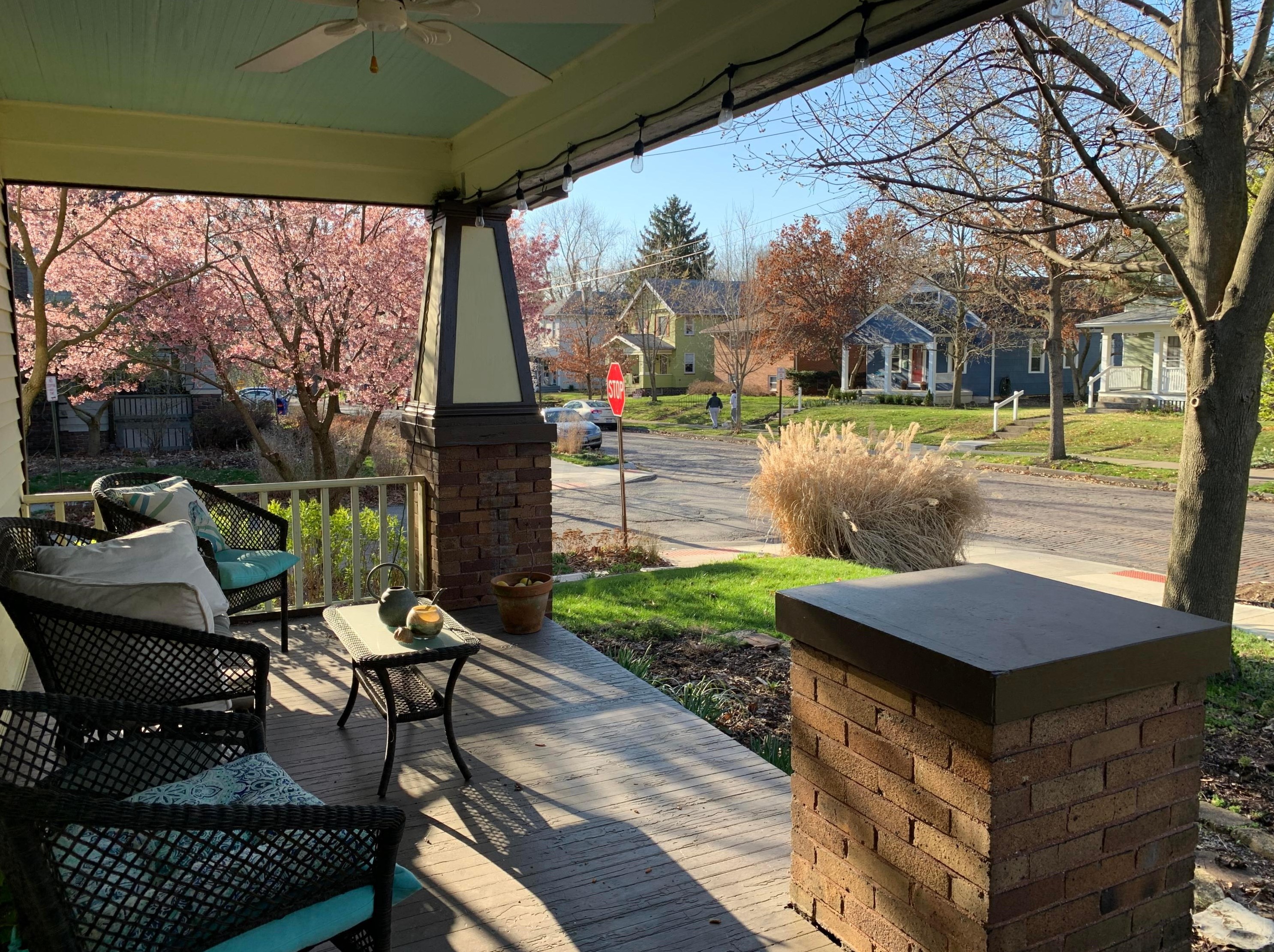 223 Como Ave, Columbus OH 43202-1231 exterior