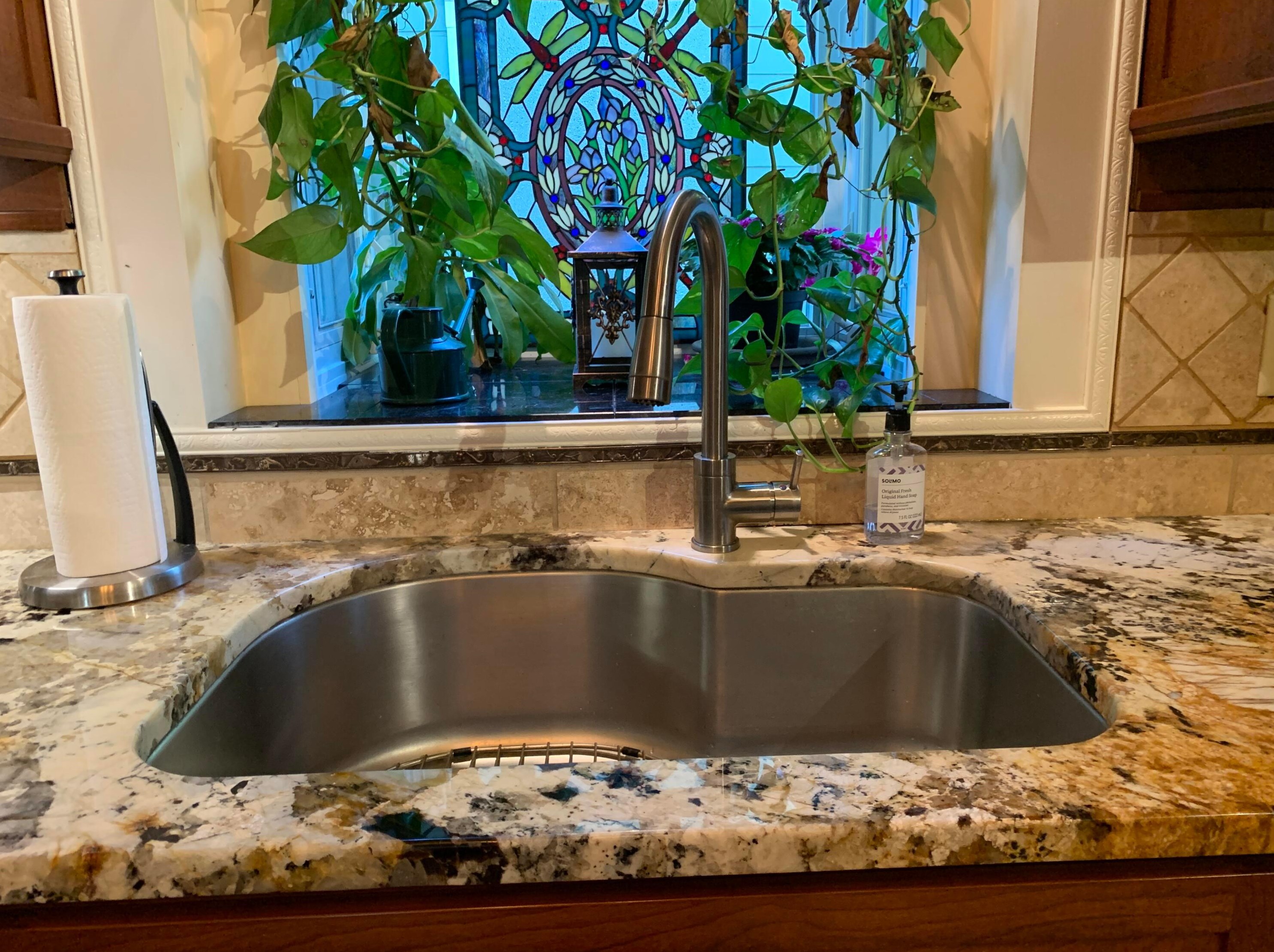 223 Como Ave, Columbus OH 43202-1231 exterior