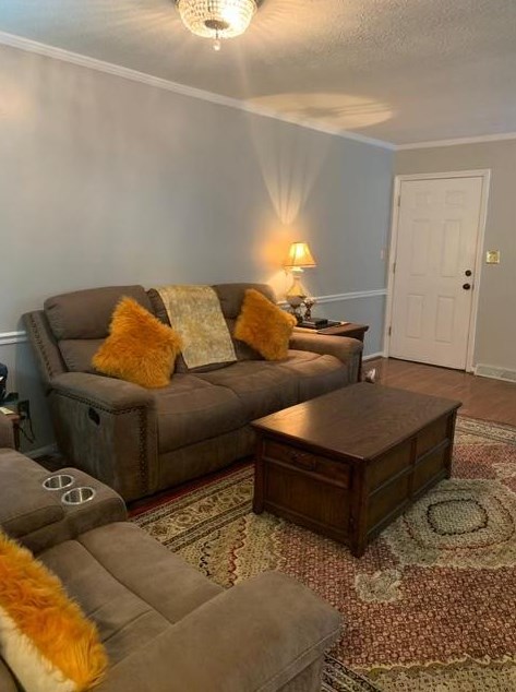 3213 Medina Ave, Columbus OH  43224-3502 exterior