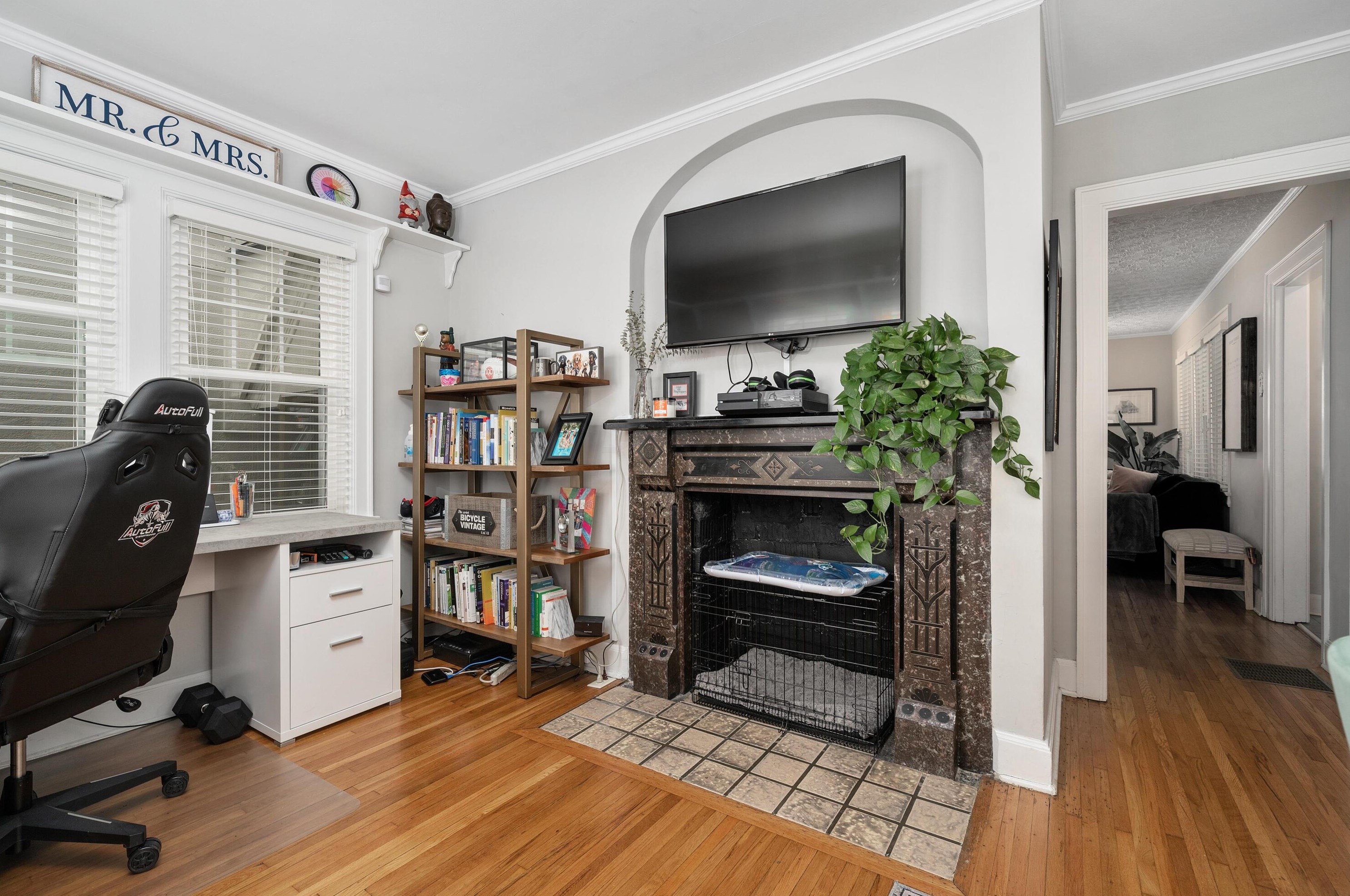 235 Remington Rd, Columbus OH 43209-2461 exterior