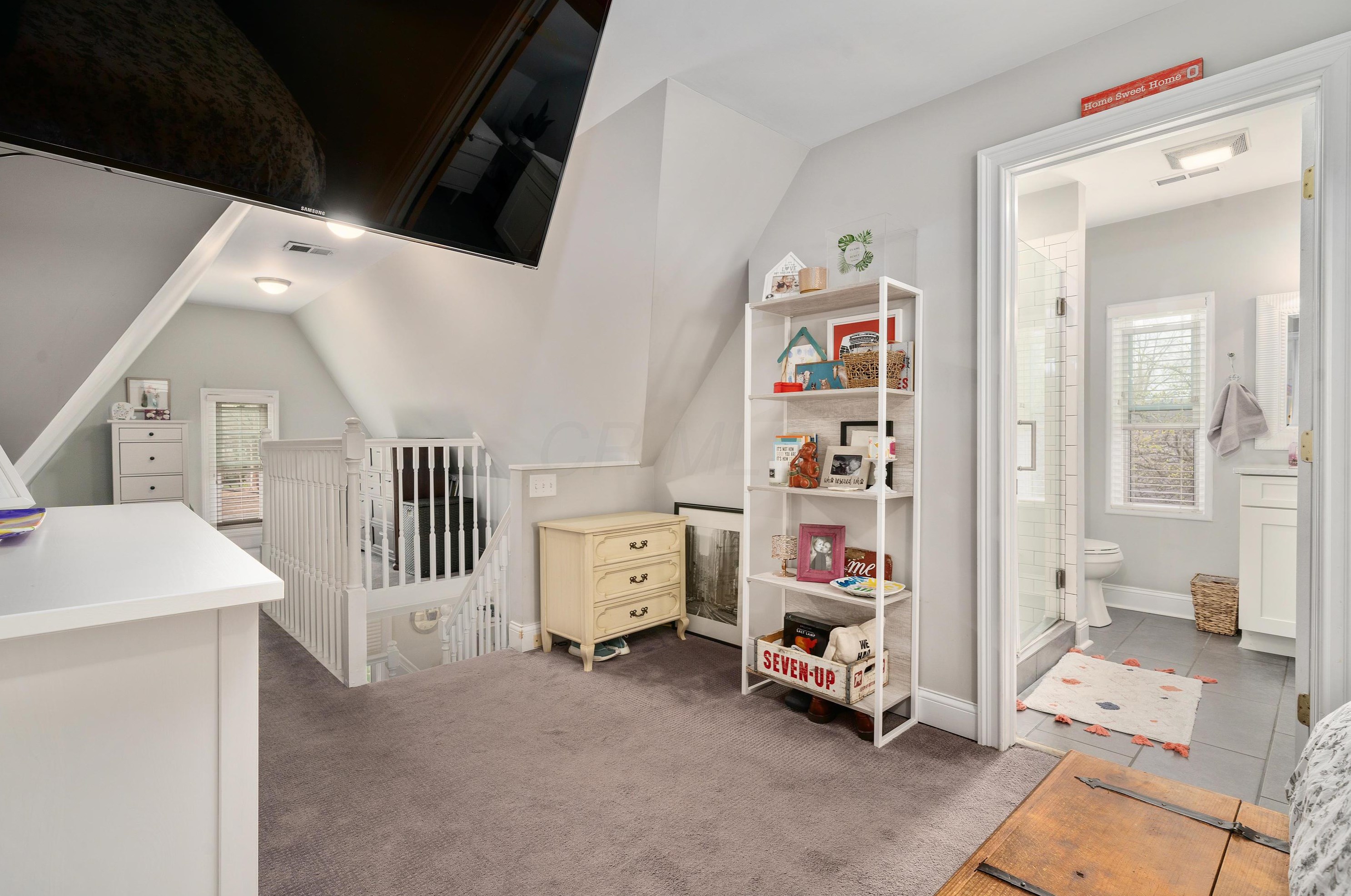 235 Remington Rd, Columbus OH 43209-2461 exterior