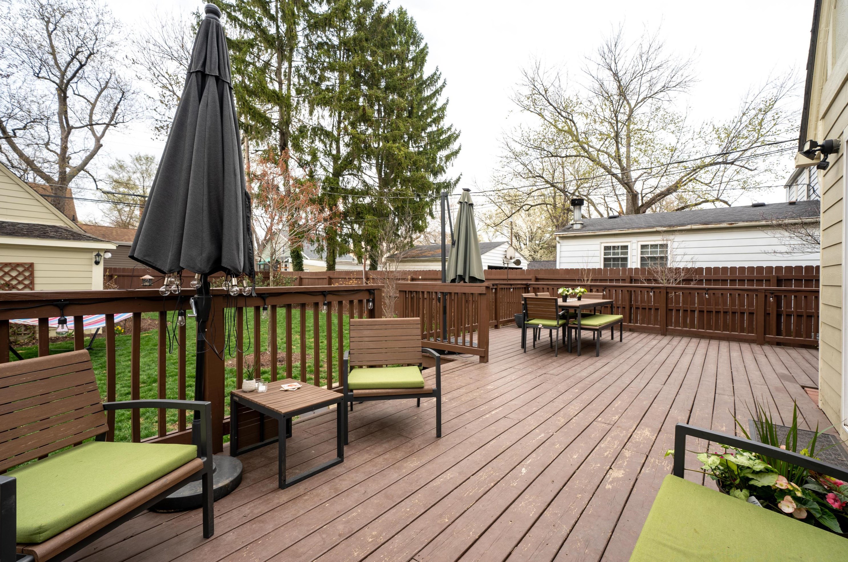 235 Remington Rd, Columbus OH 43209-2461 exterior