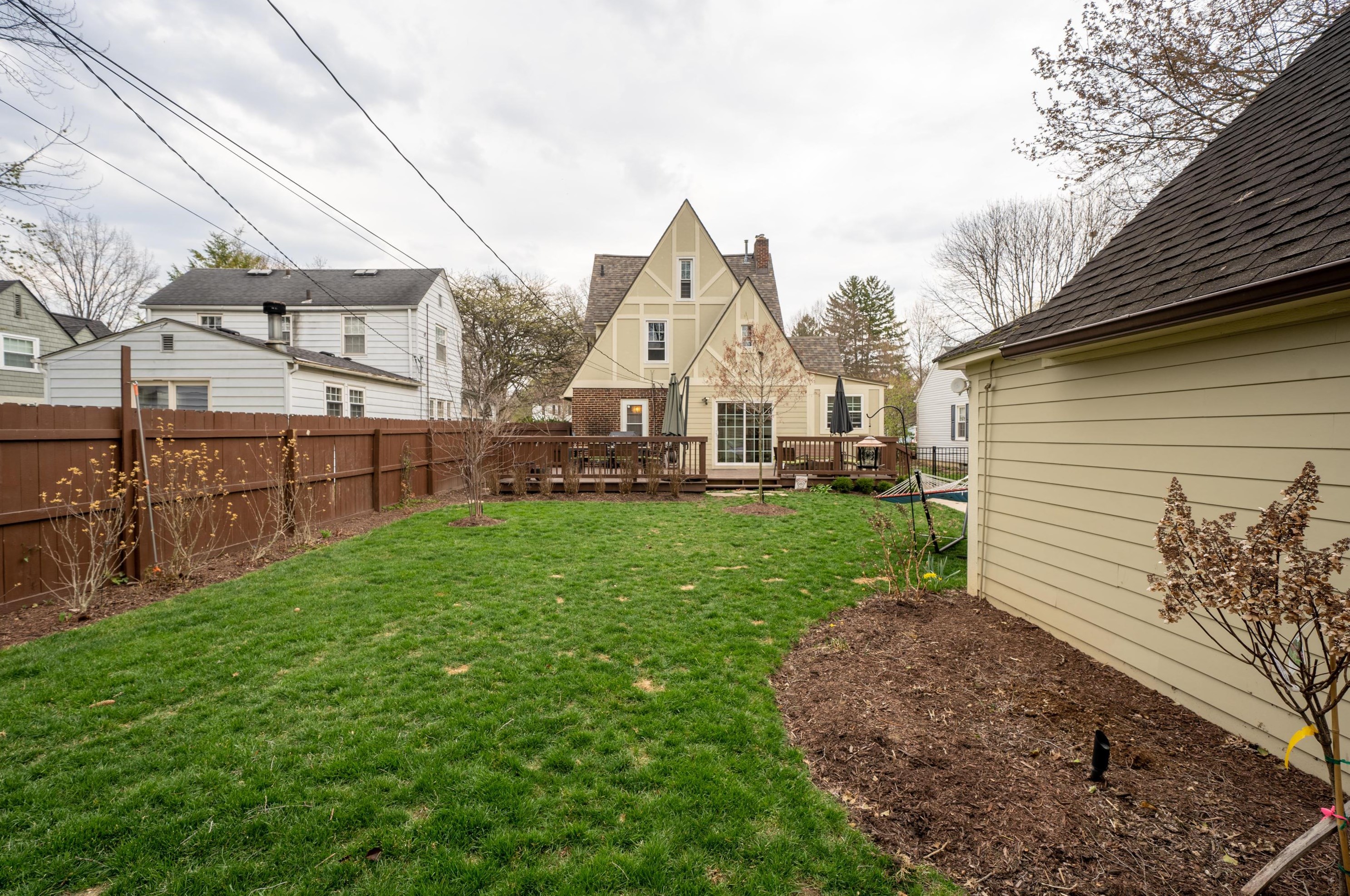 235 Remington Rd, Columbus OH 43209-2461 exterior