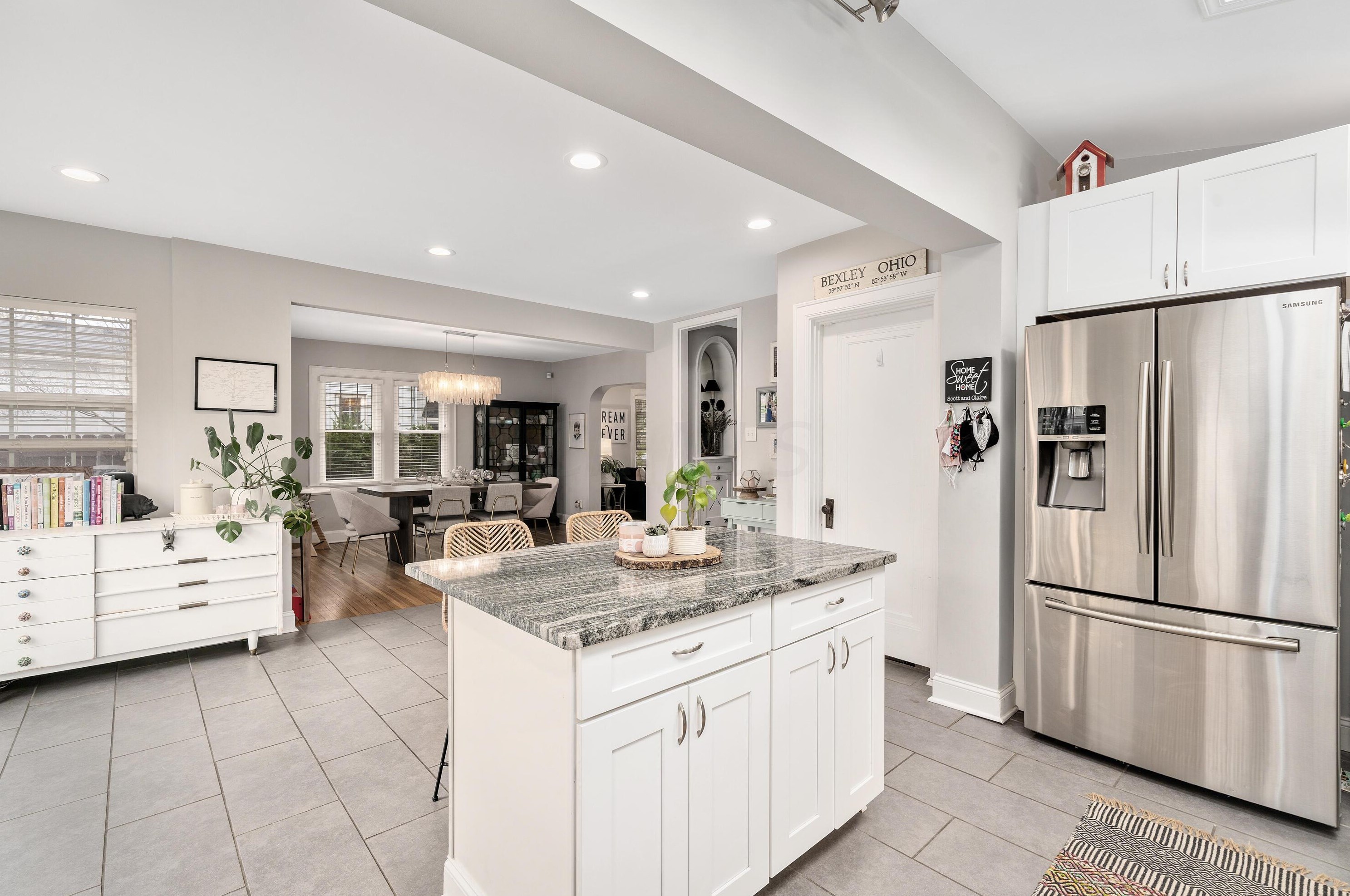 235 Remington Rd, Columbus OH 43209-2461 exterior