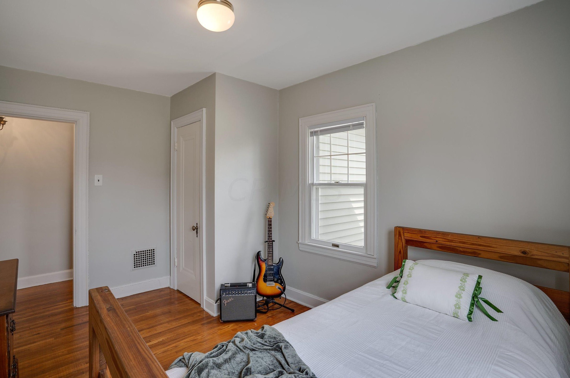 921 Remington Rd, Columbus OH 43209-2459 exterior