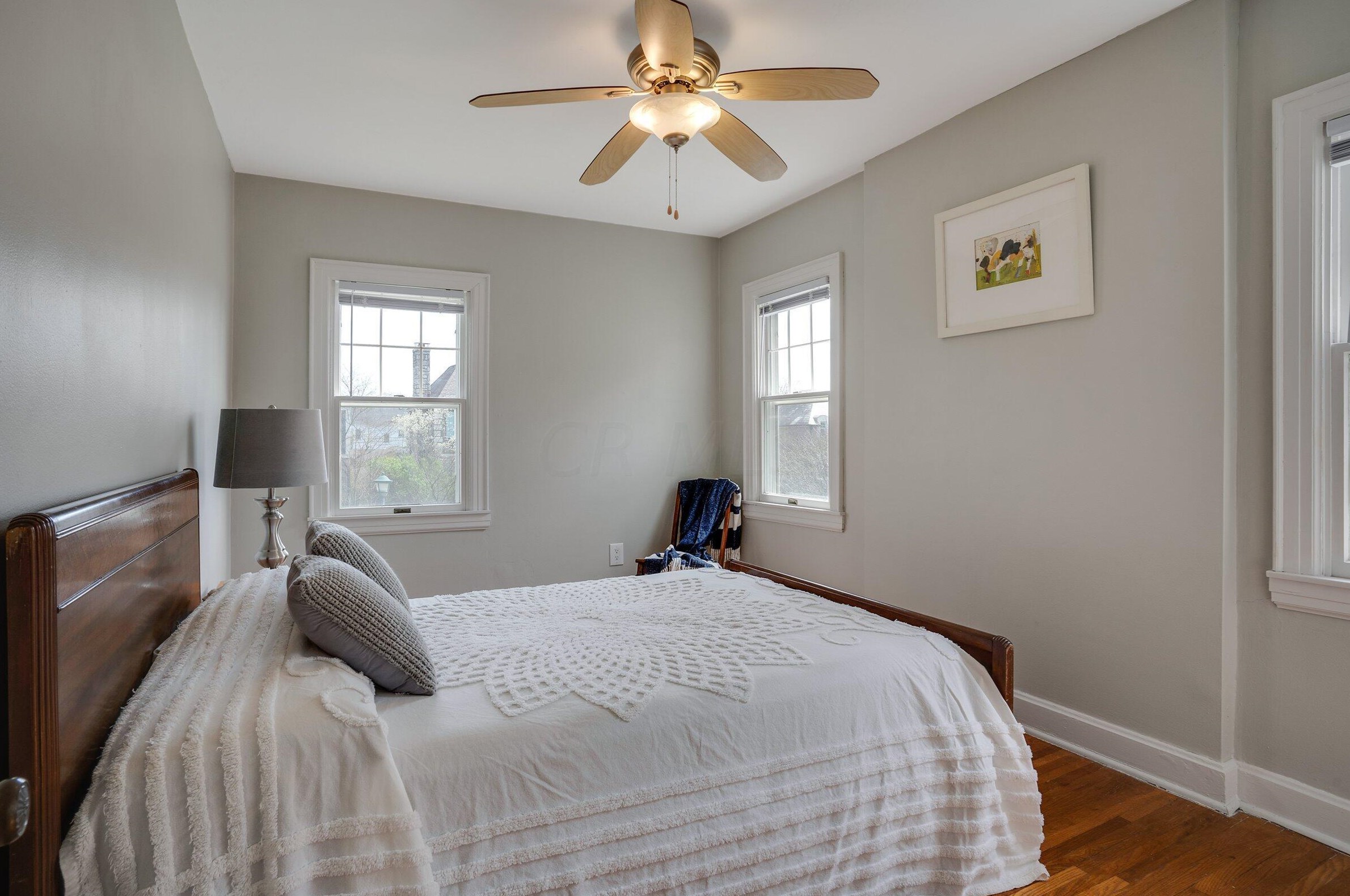 921 Remington Rd, Columbus OH 43209-2459 exterior