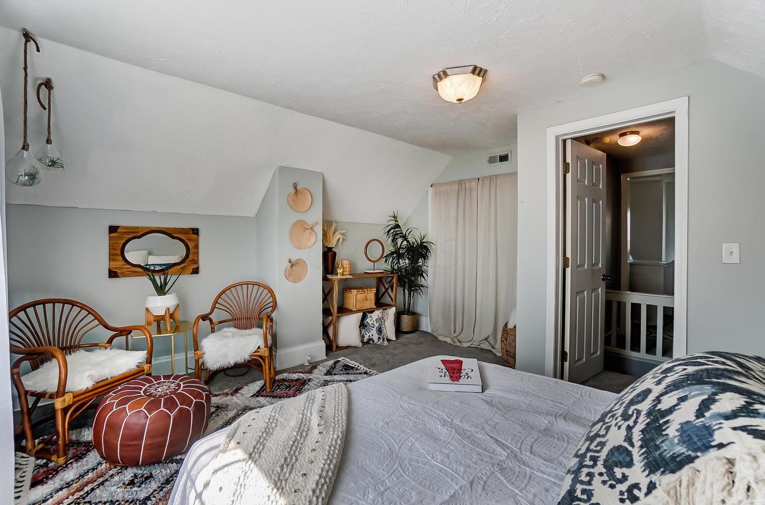 1041 Oregon Ave, Columbus OH 43201-3368 exterior