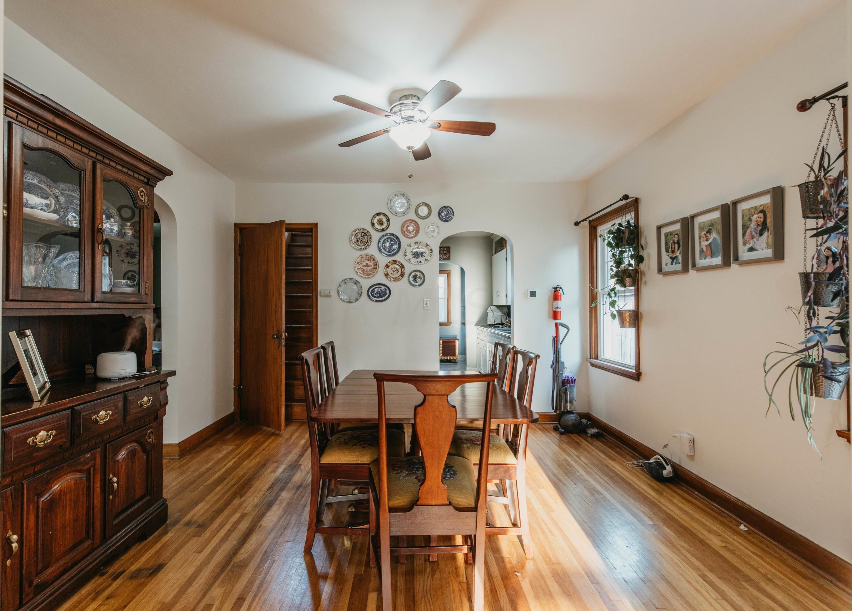 87 Brinker Ave, Columbus OH 43204-1365 exterior