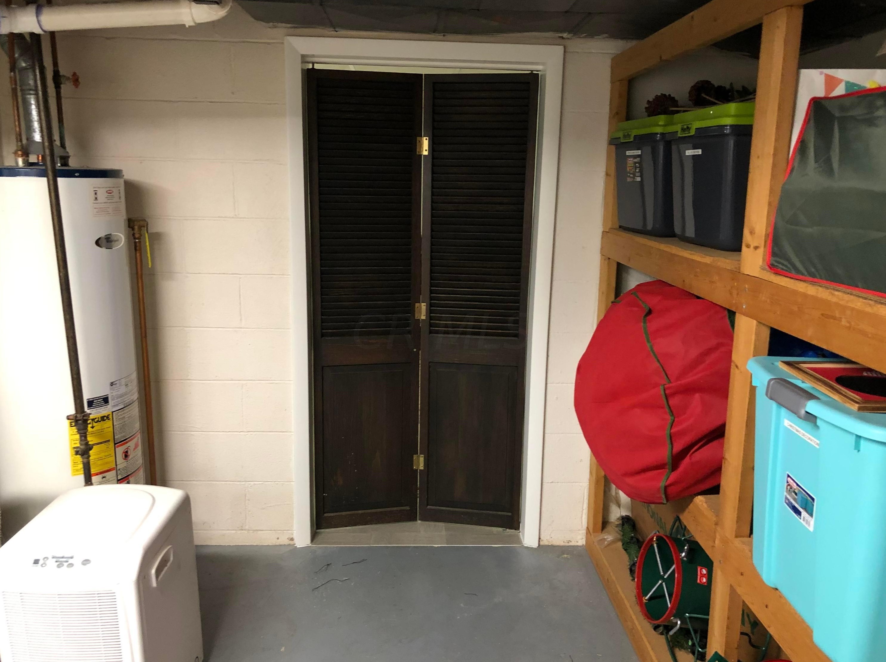 838 Janet Dr, Columbus OH 43224-2638 exterior