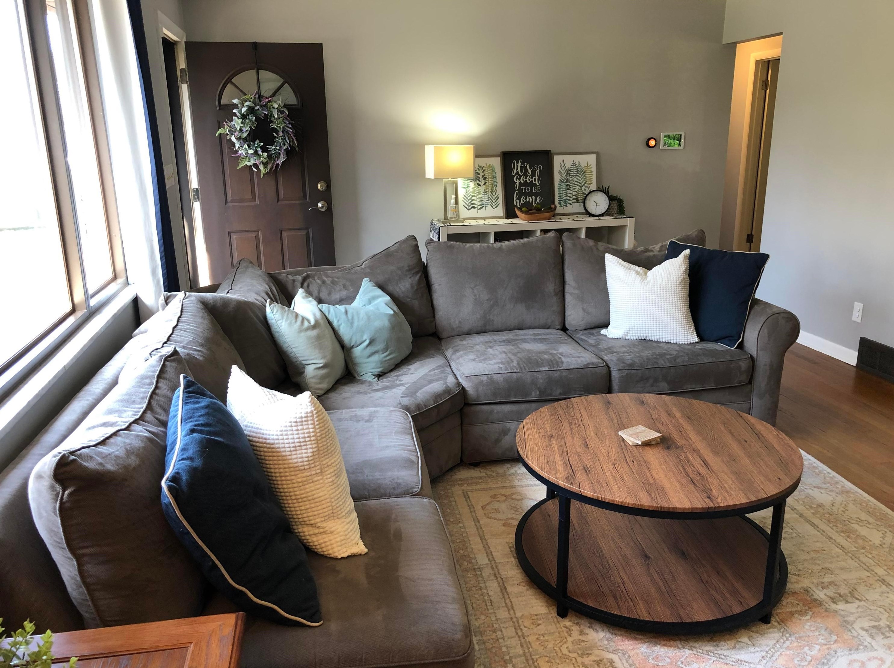 838 Janet Dr, Columbus OH 43224-2638 exterior