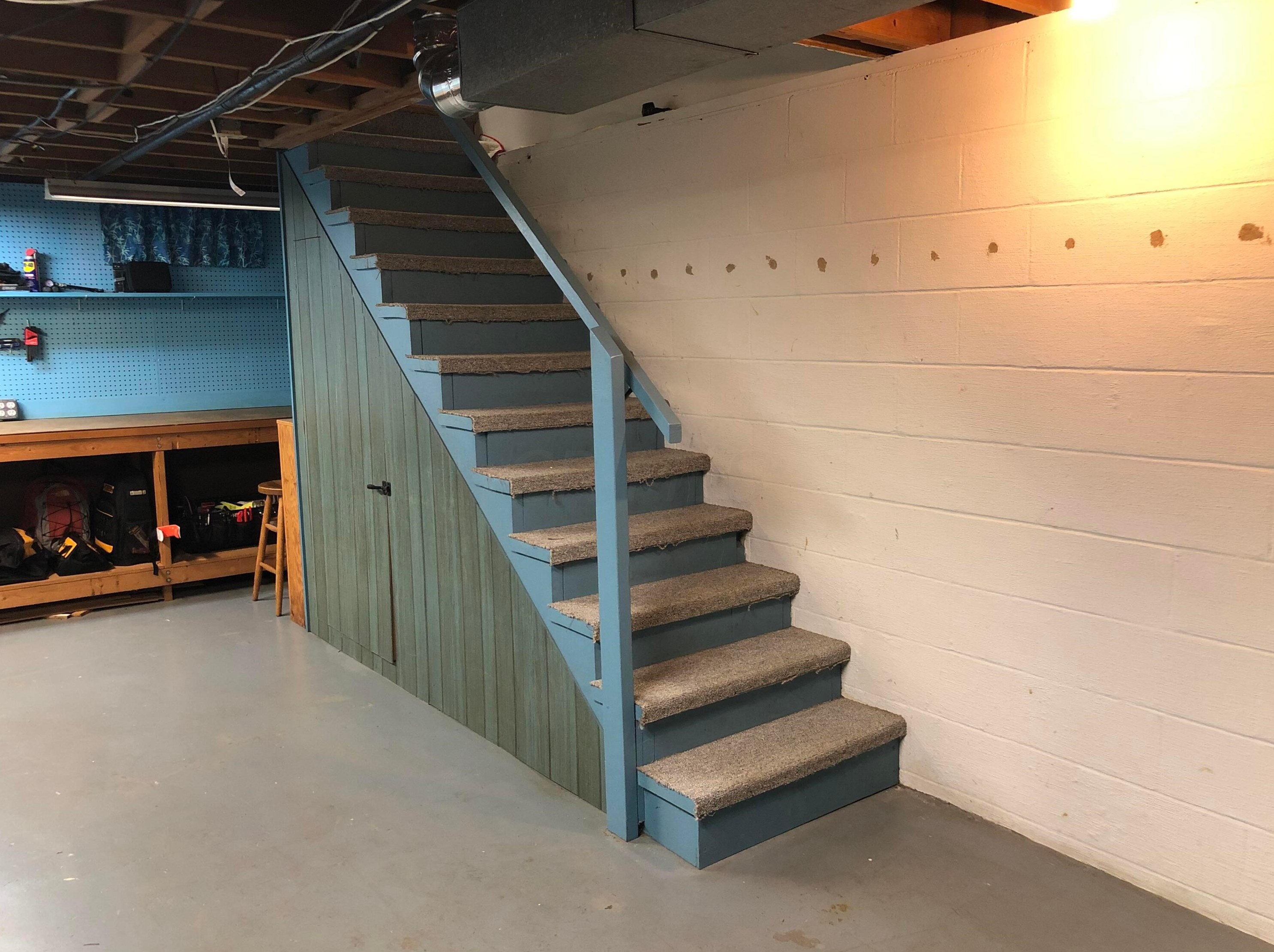 838 Janet Dr, Columbus OH 43224-2638 exterior