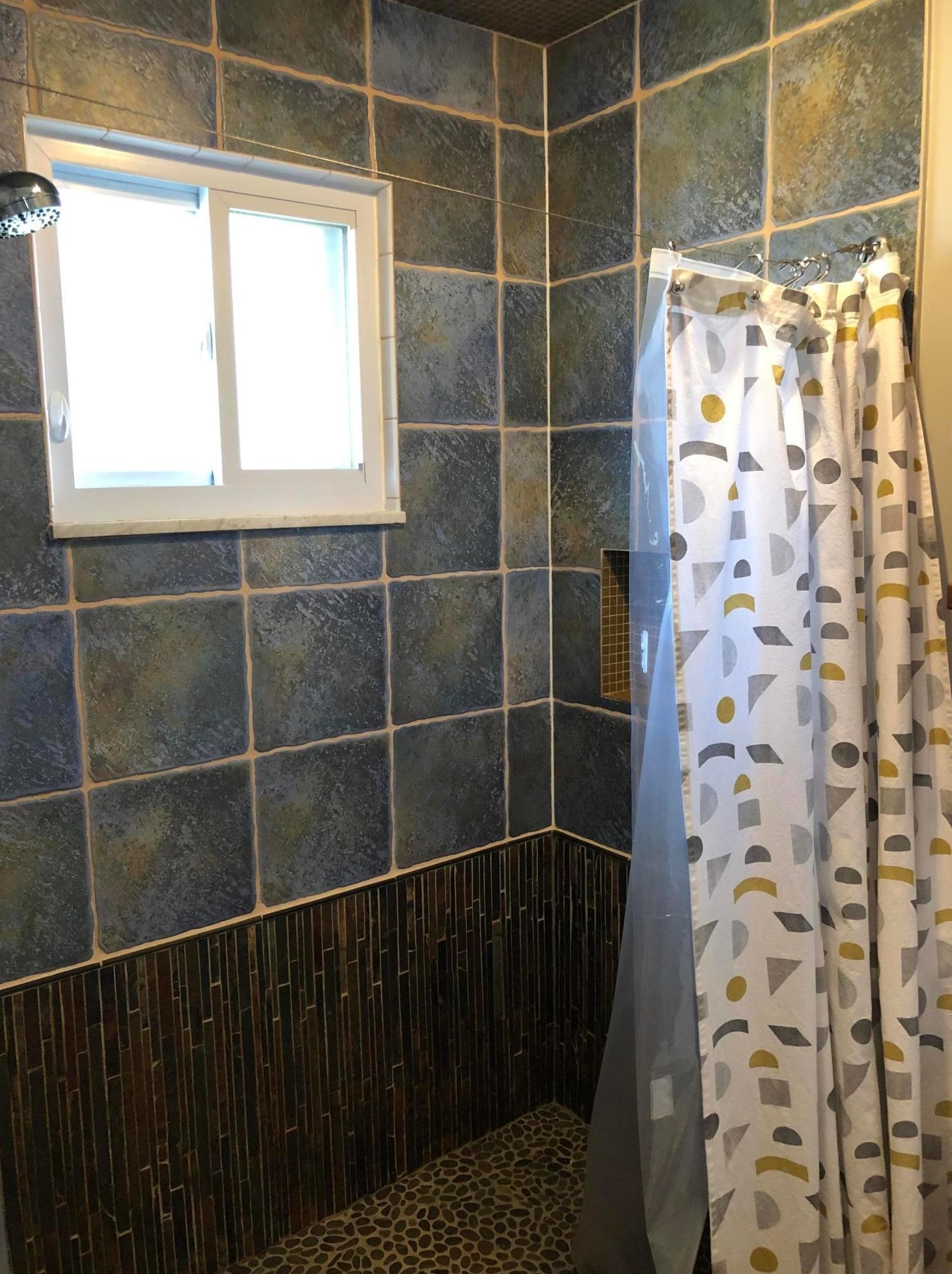 838 Janet Dr, Columbus OH 43224-2638 exterior