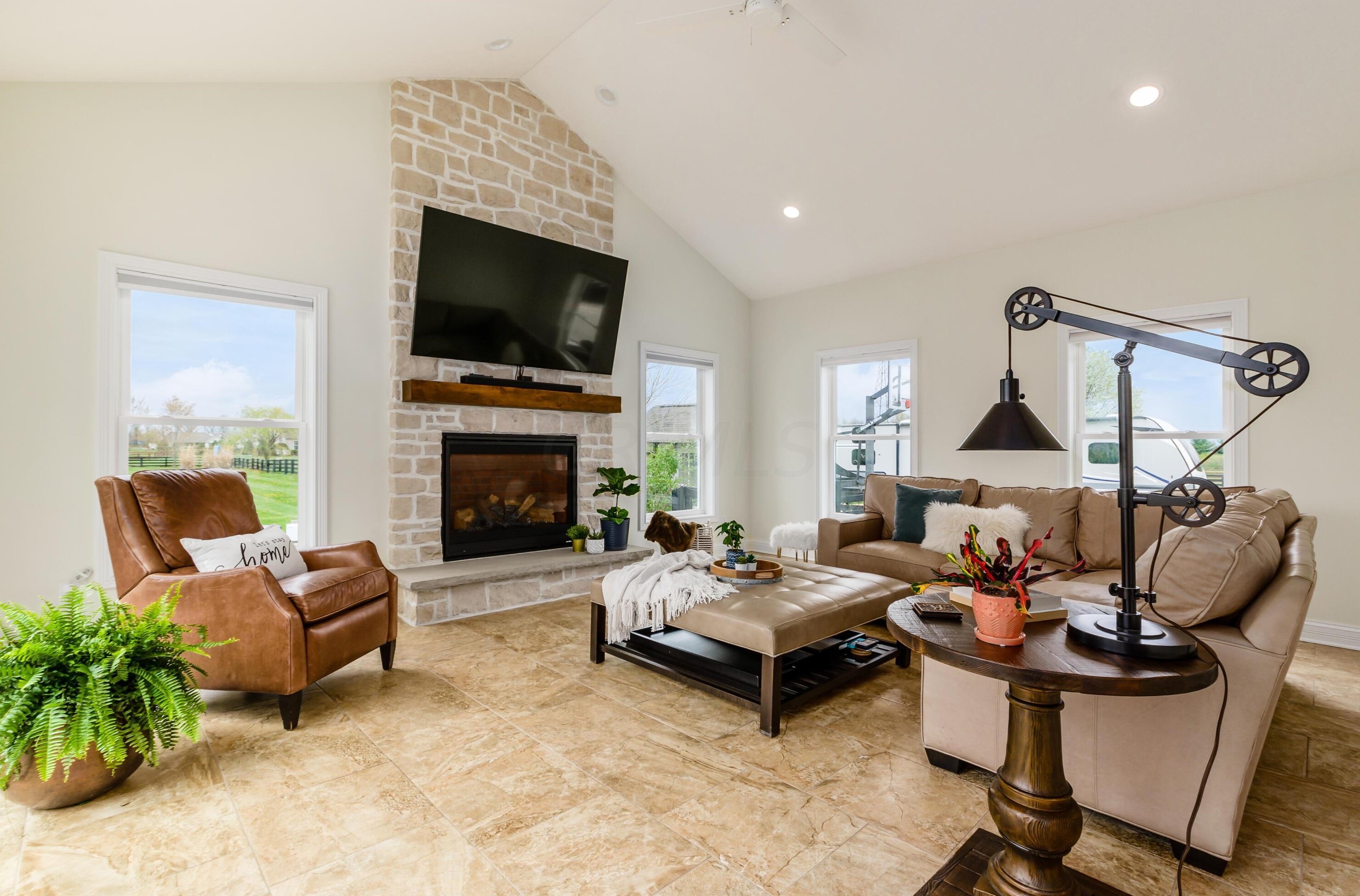 1176 Dale Ford Rd, Delaware OH  43015-8328 exterior