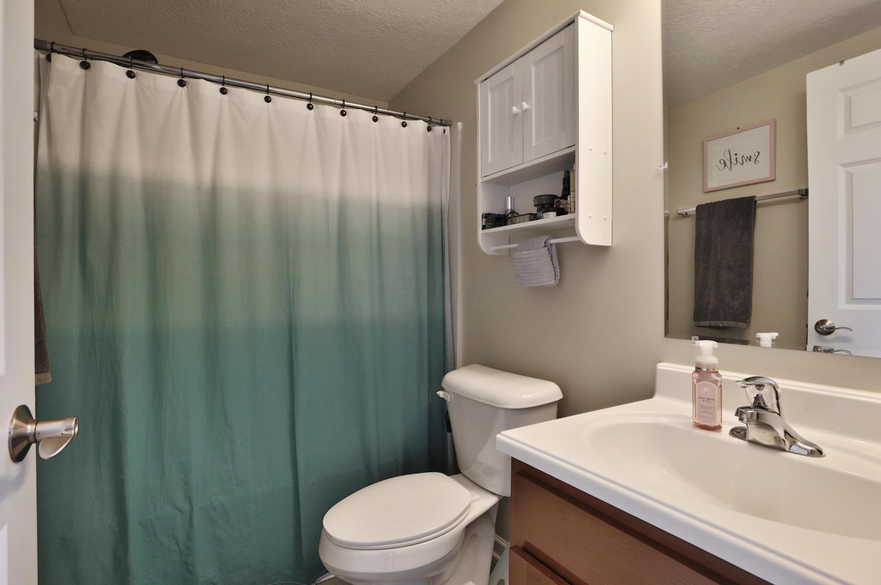 893 Heyl Ave, Columbus OH 43206-2485 exterior