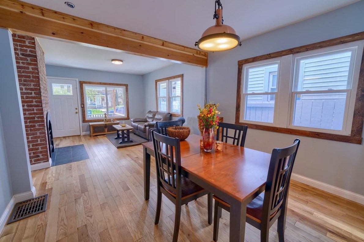 1438 Atcheson St, Columbus OH  43203-1121 exterior