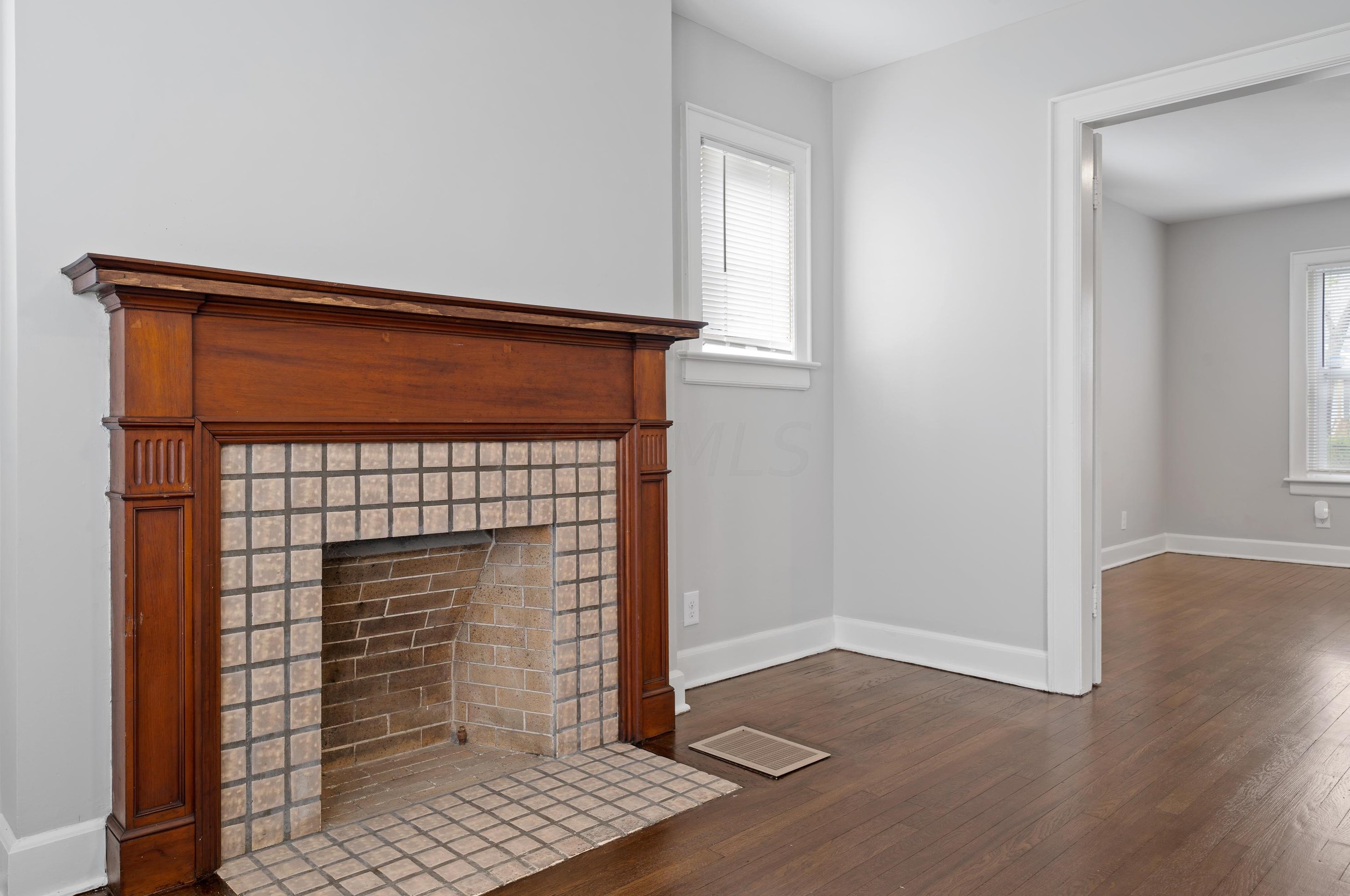 1109 Ellsworth Ave, Columbus OH  43206-1713 exterior