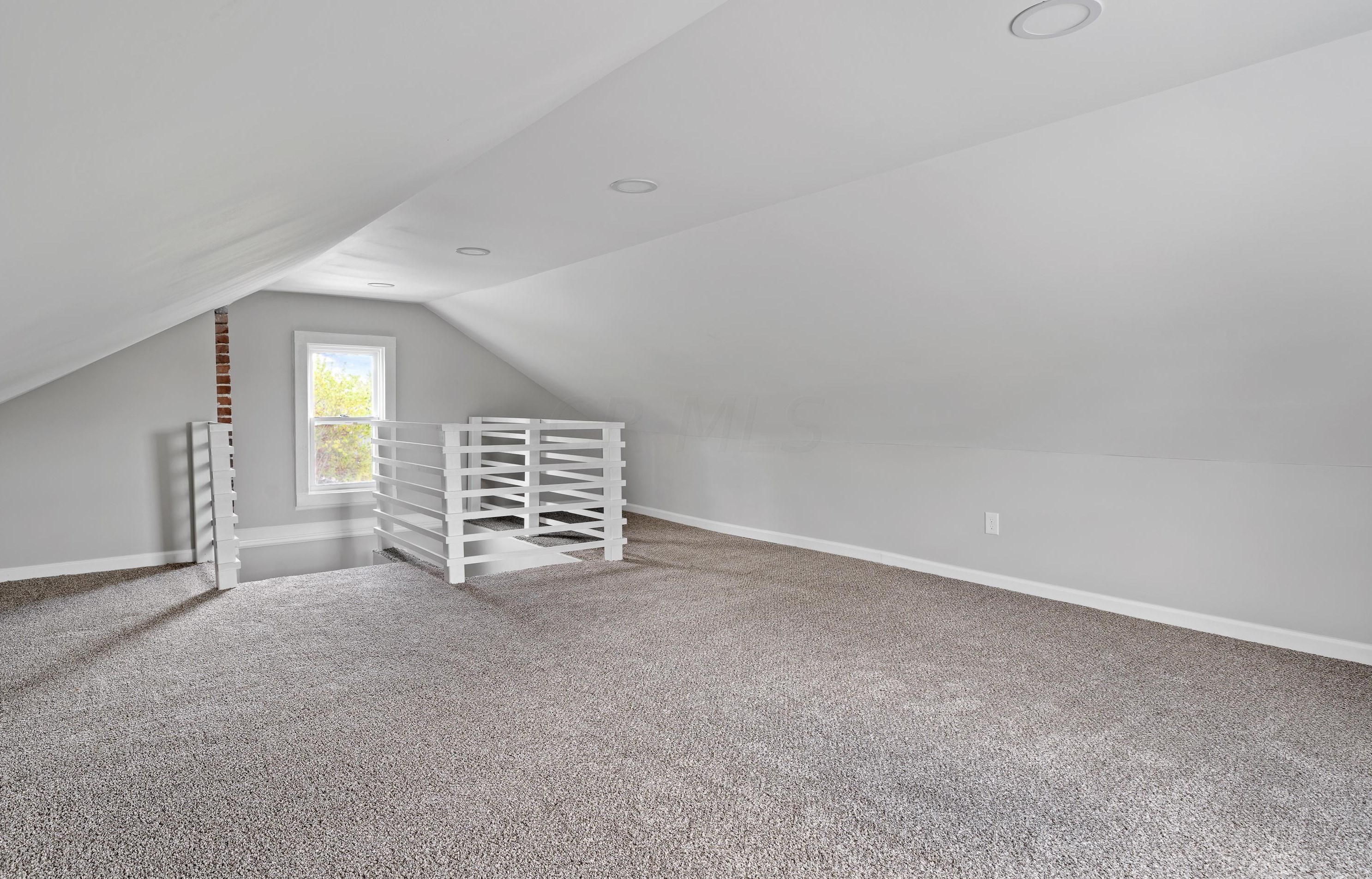 1109 Ellsworth Ave, Columbus OH  43206-1713 exterior