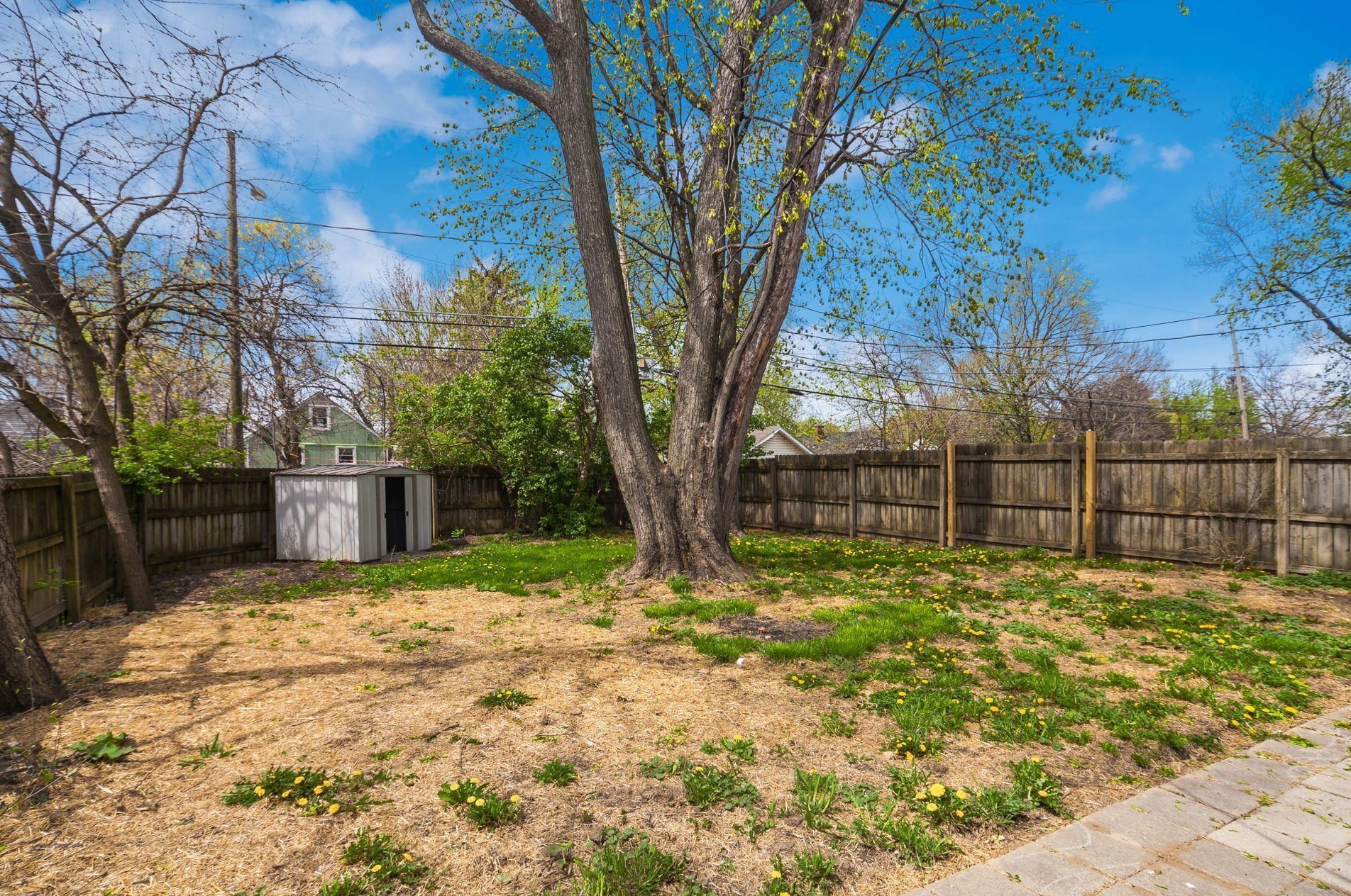 2753 Osceola Ave, Columbus OH  43211-1192 exterior