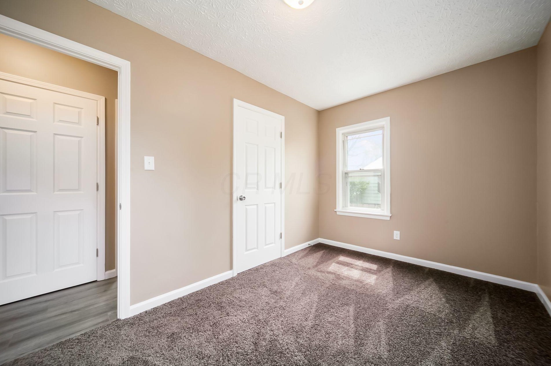 2753 Osceola Ave, Columbus OH  43211-1192 exterior