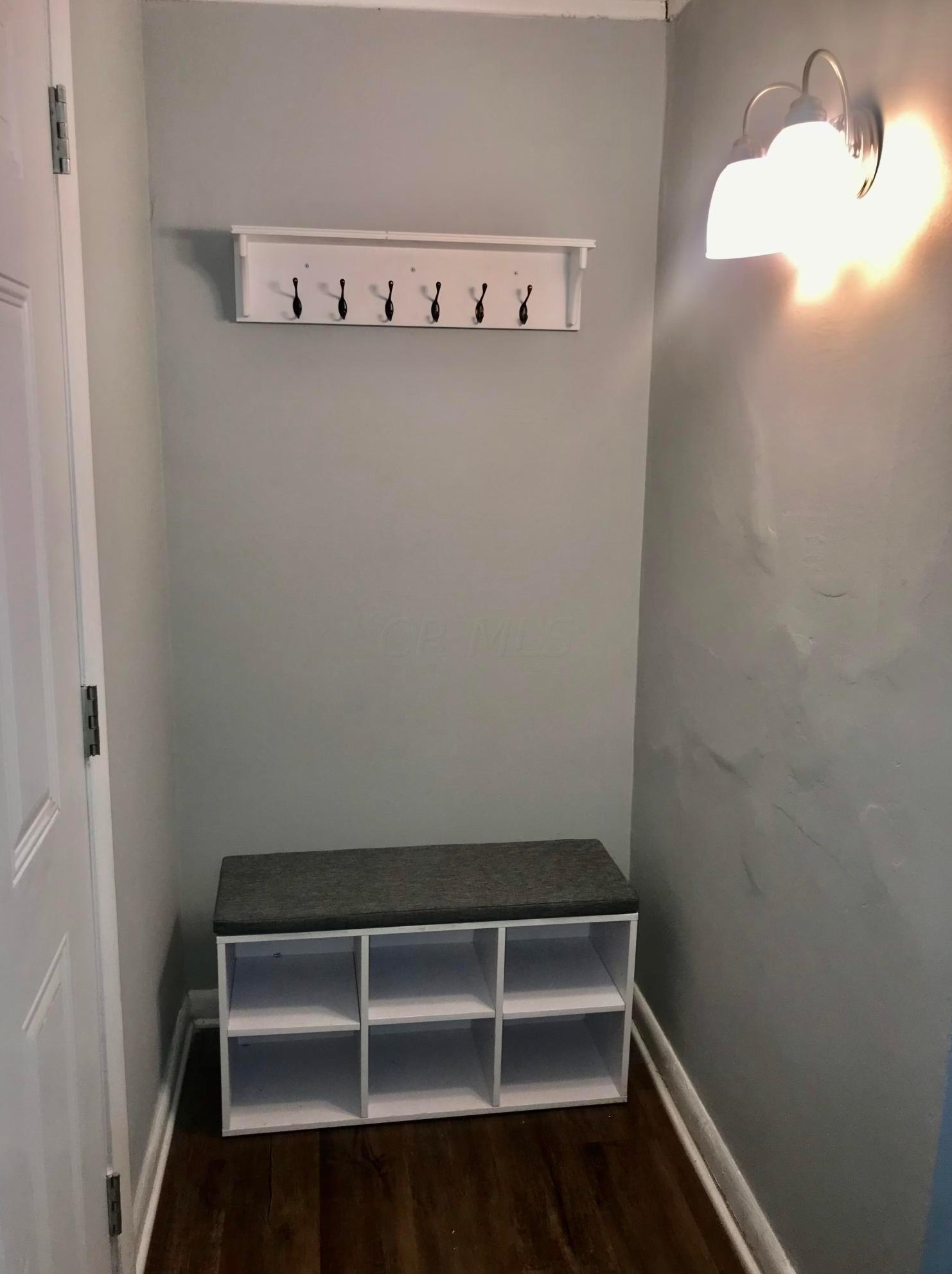 1702 Linnet Ave, Columbus OH 43223-2828 exterior