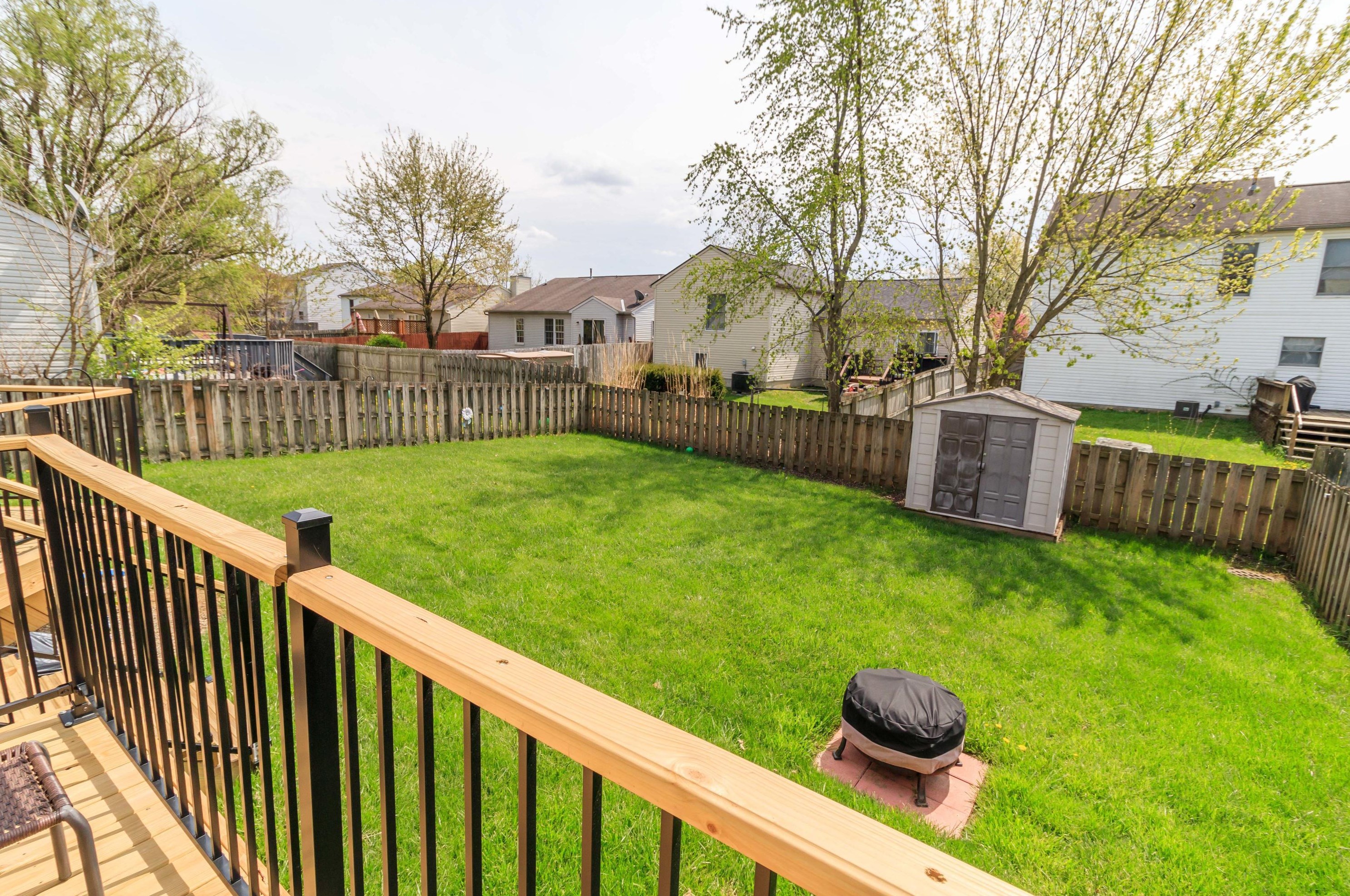 1015 Lavender Ln, Columbus OH 43207-7220 exterior