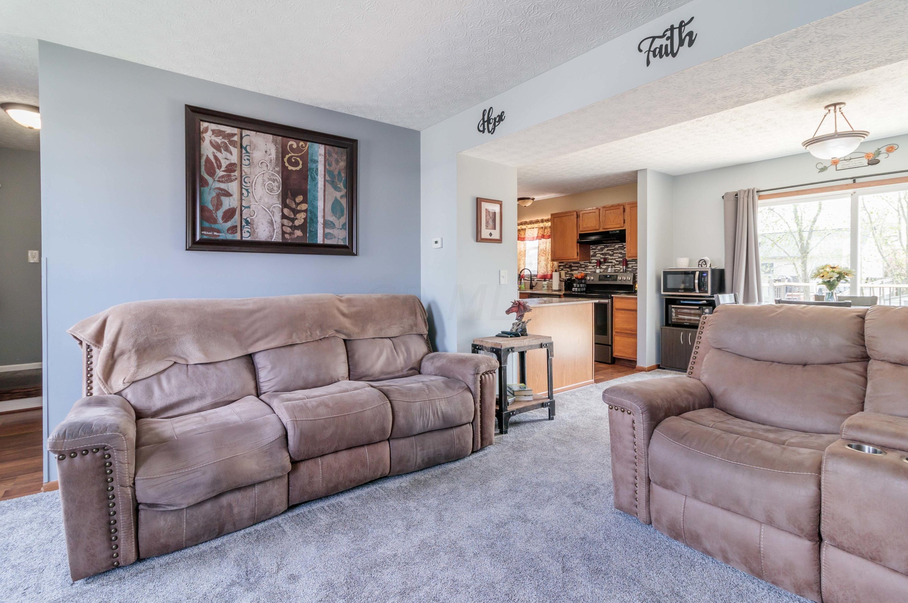 1015 Lavender Ln, Columbus OH 43207-7220 exterior