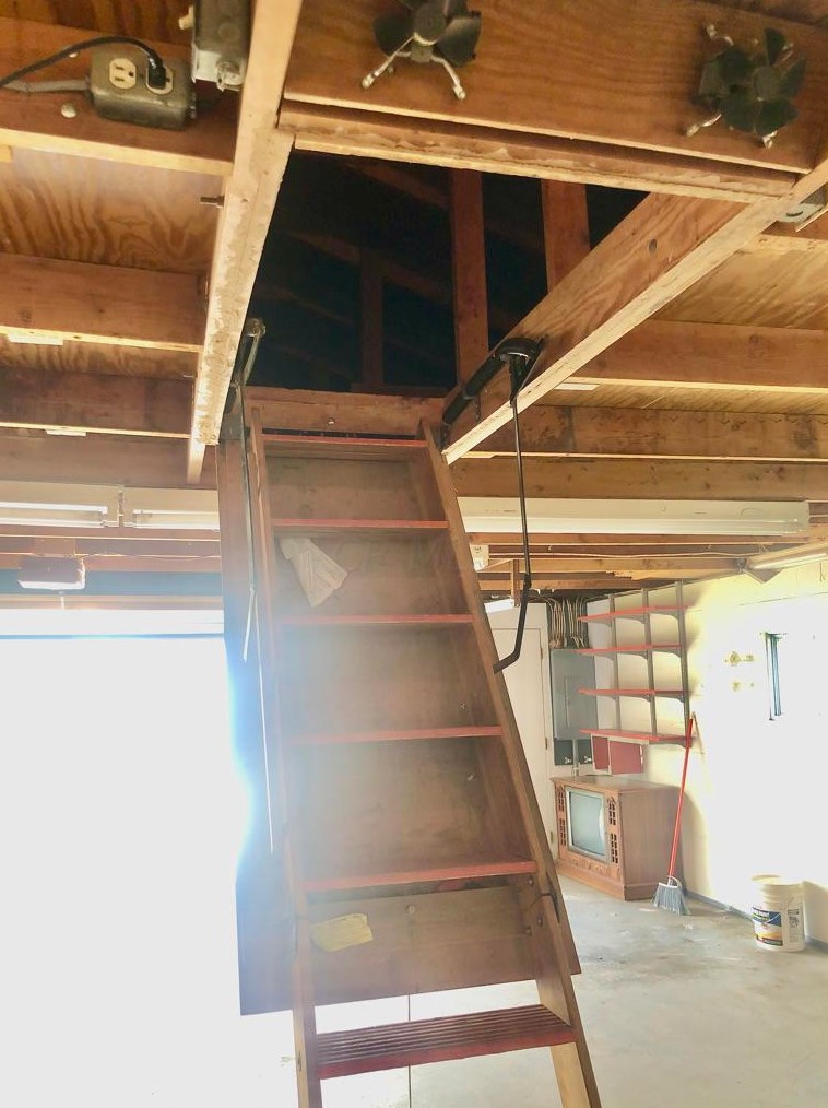 3278 Grasmere Ave, Columbus OH 43224-3307 exterior