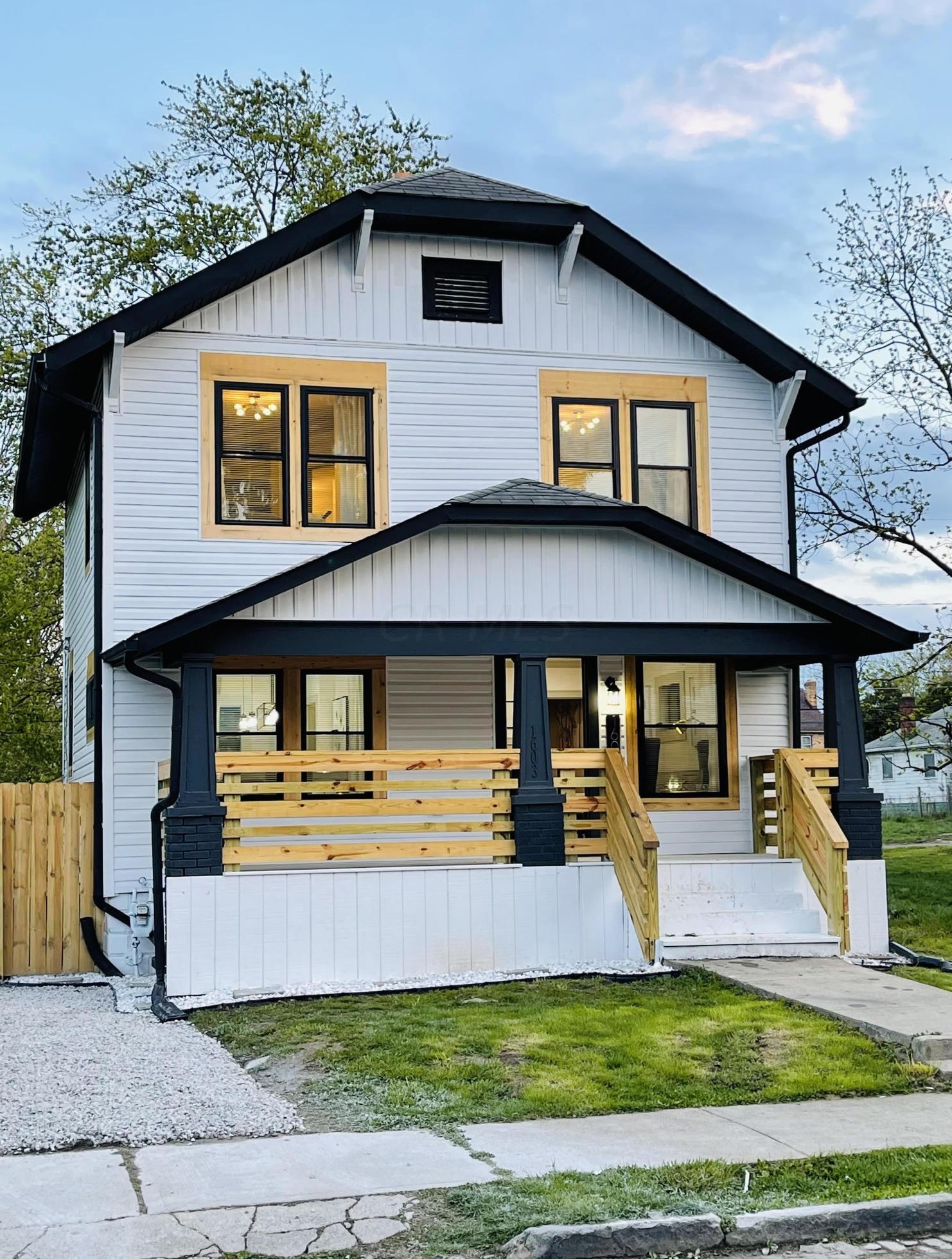 1603 Kenmore Rd, Columbus OH  43211-1625 exterior